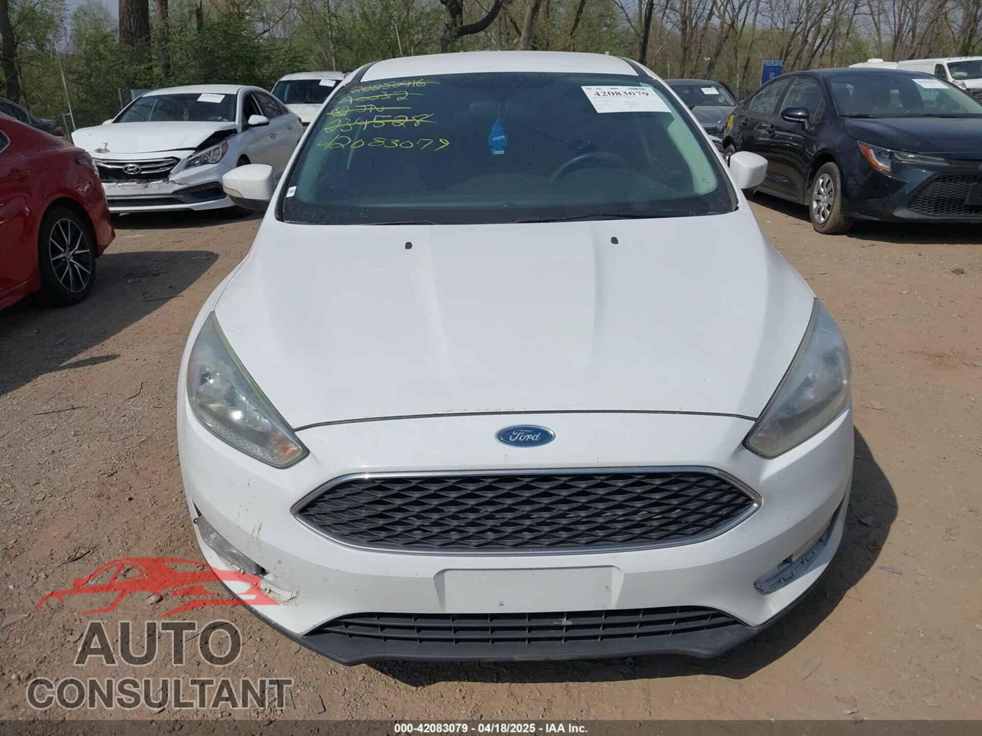 FORD FOCUS 2017 - 1FADP3F25HL234528