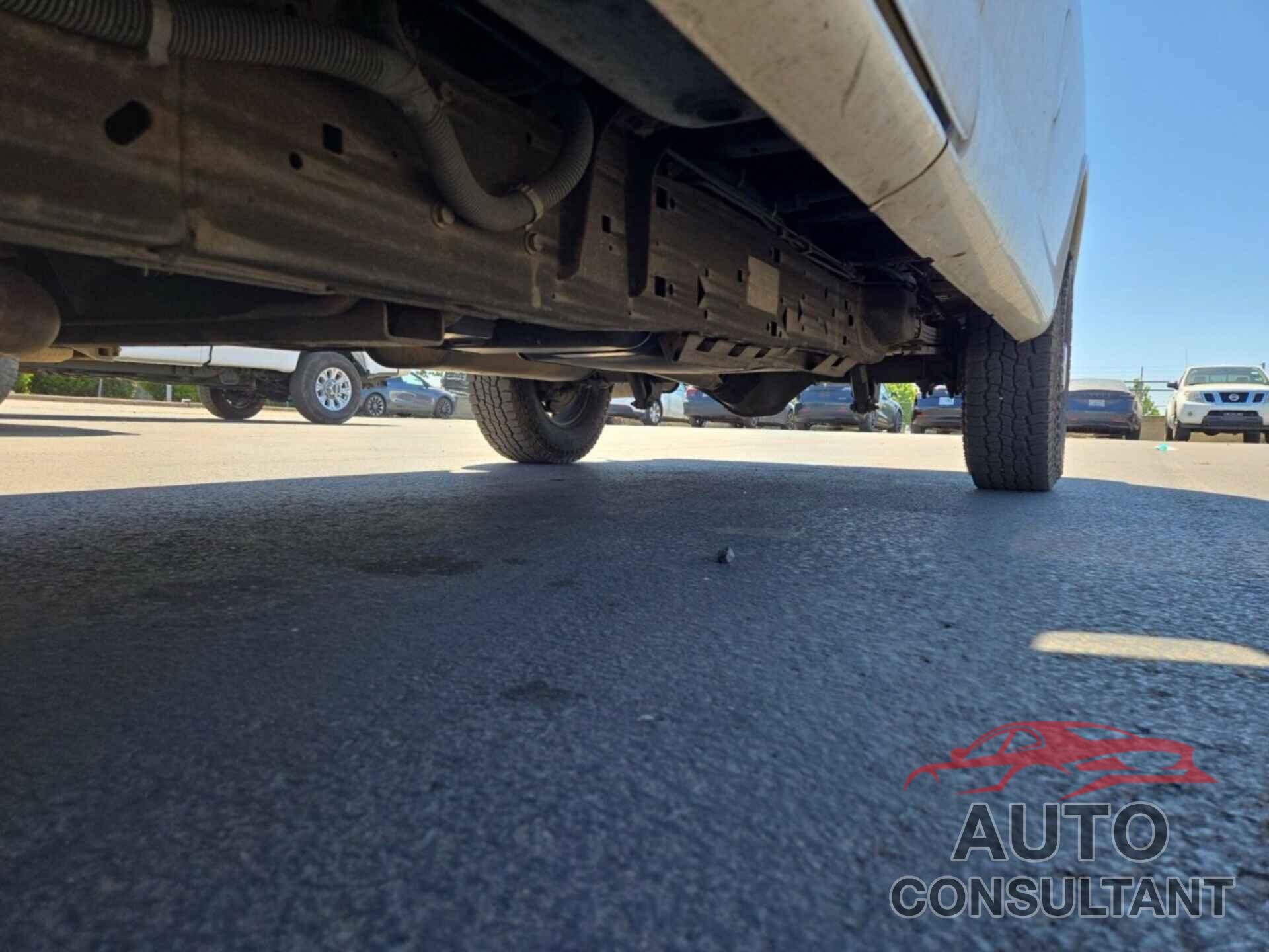 CHEVROLET EXPRESS G3500 2014 - 1GCZGTBG0E1157933