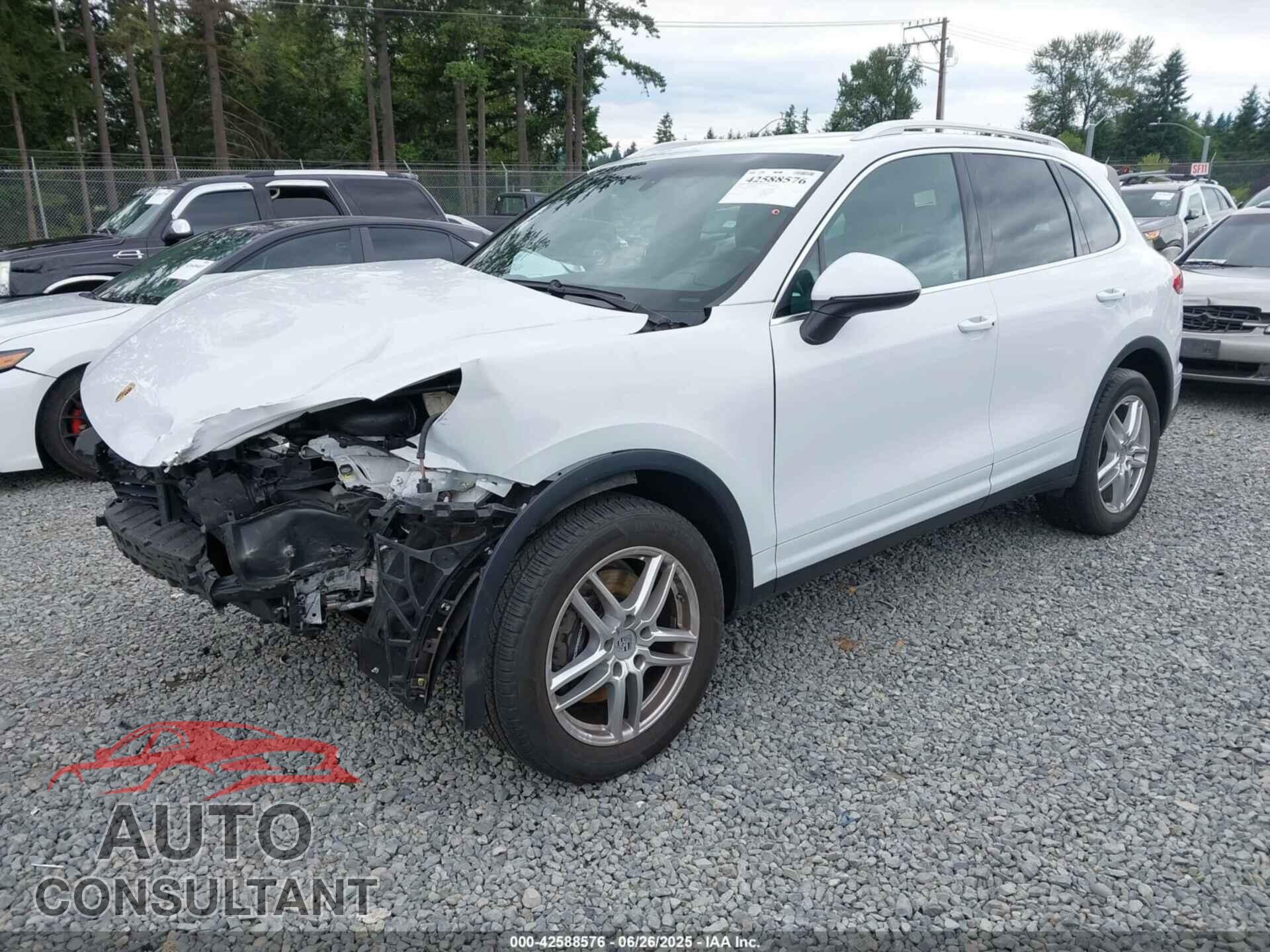 PORSCHE CAYENNE 2016 - WP1AA2A22GKA14900