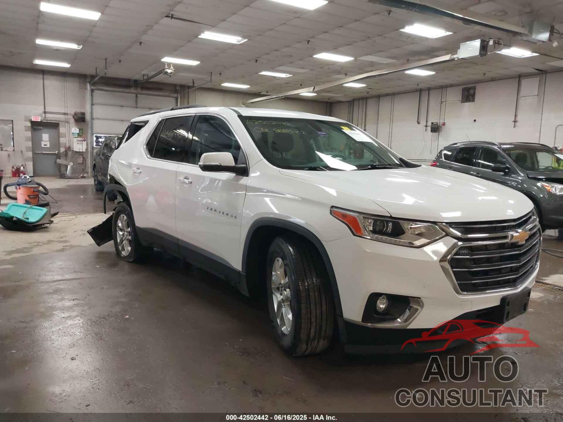 CHEVROLET TRAVERSE 2021 - 1GNEVHKW1MJ270210