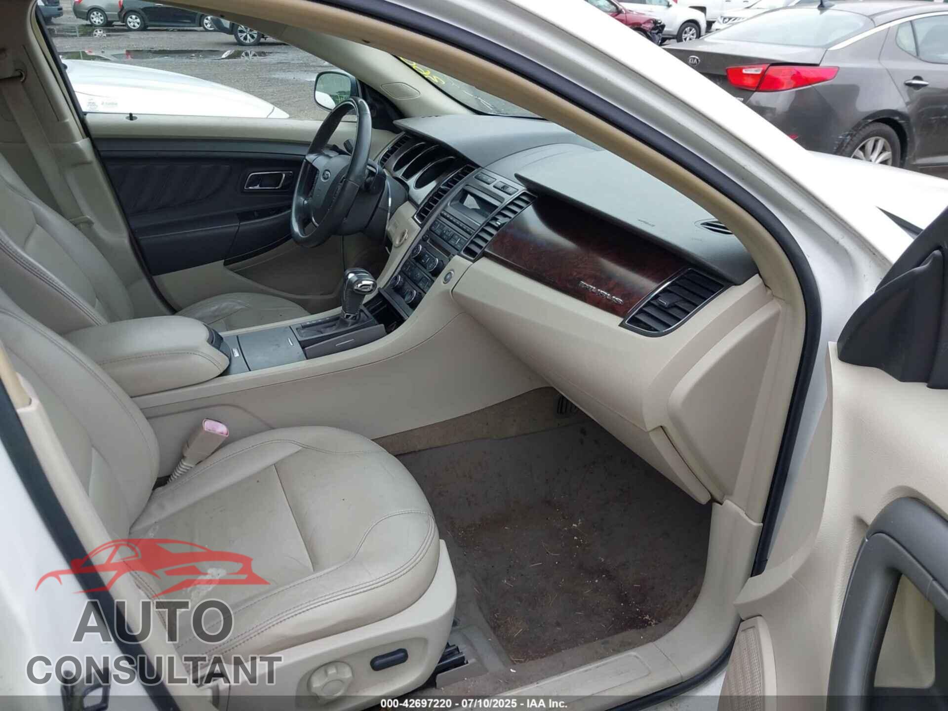 FORD TAURUS 2010 - 1FAHP2EW5AG123976