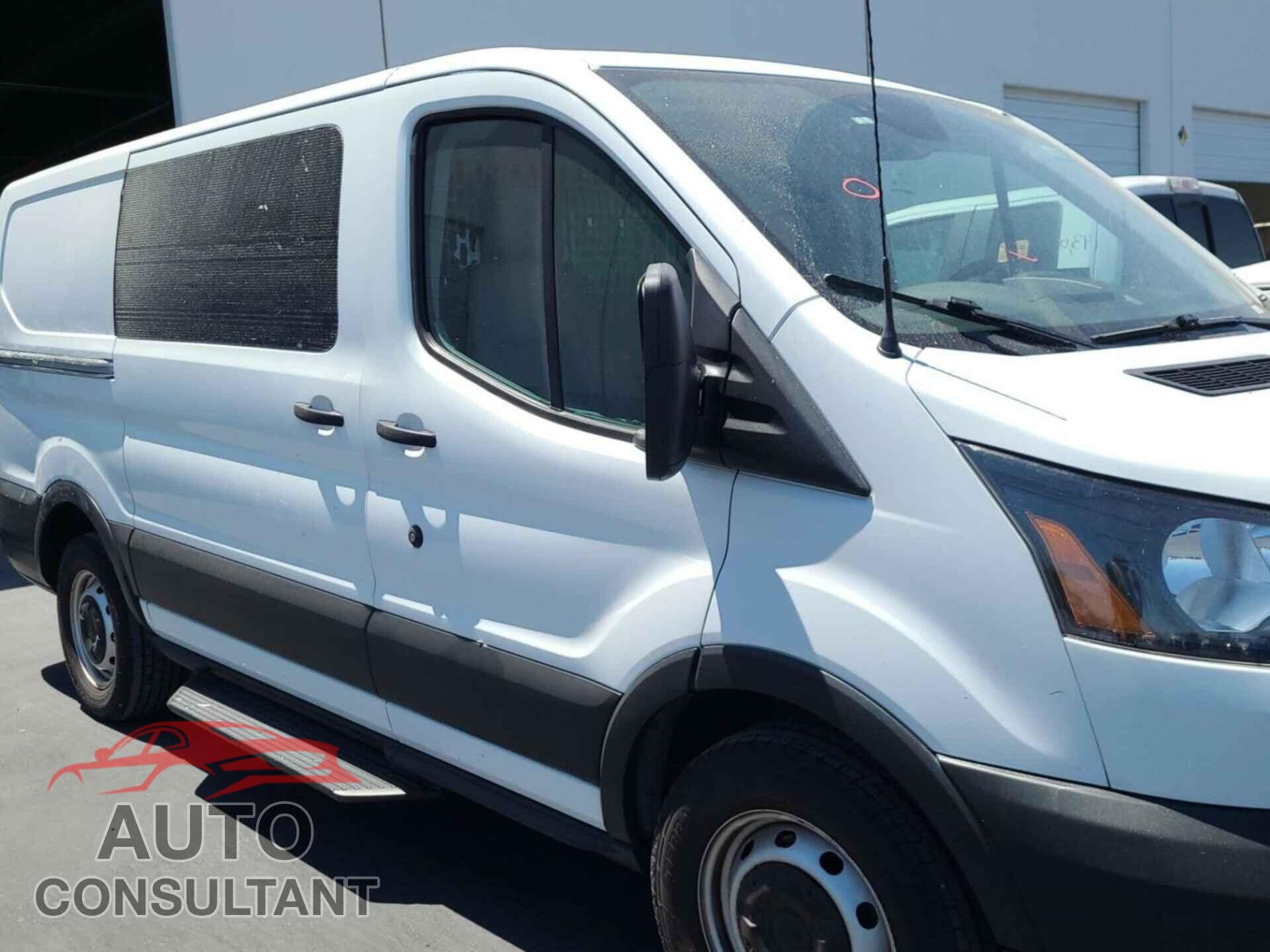 FORD TRANSIT 2019 - 1FTYE1YM8KKB40189