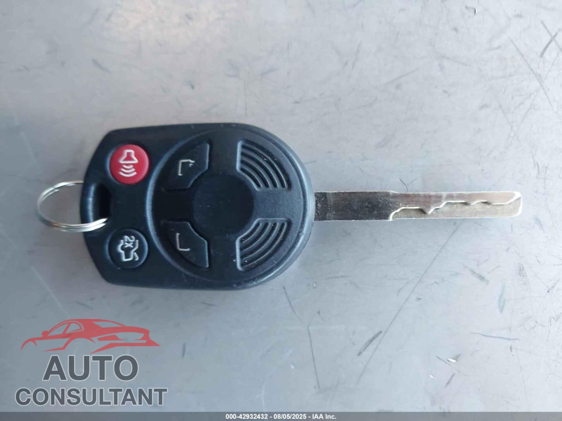 FORD FOCUS 2016 - 1FADP3E24GL399311