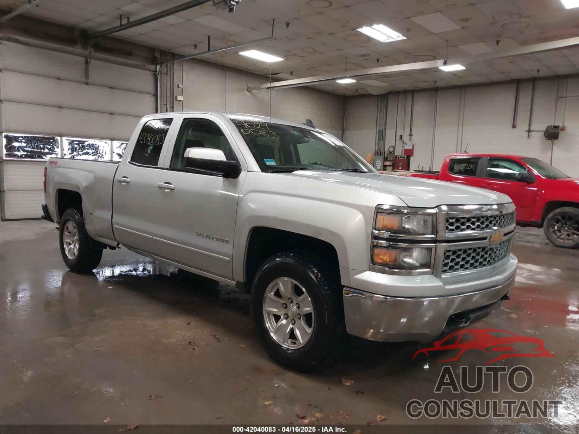 CHEVROLET SILVERADO 1500 2015 - 1GCVKREH5FZ271451