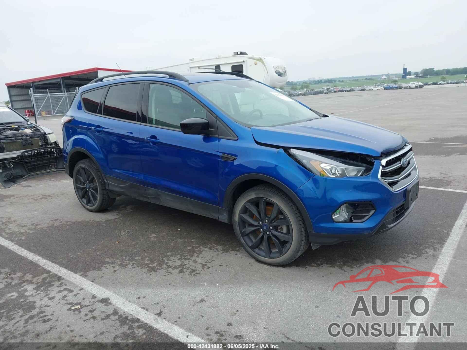 FORD ESCAPE 2018 - 1FMCU9GD9JUB70118