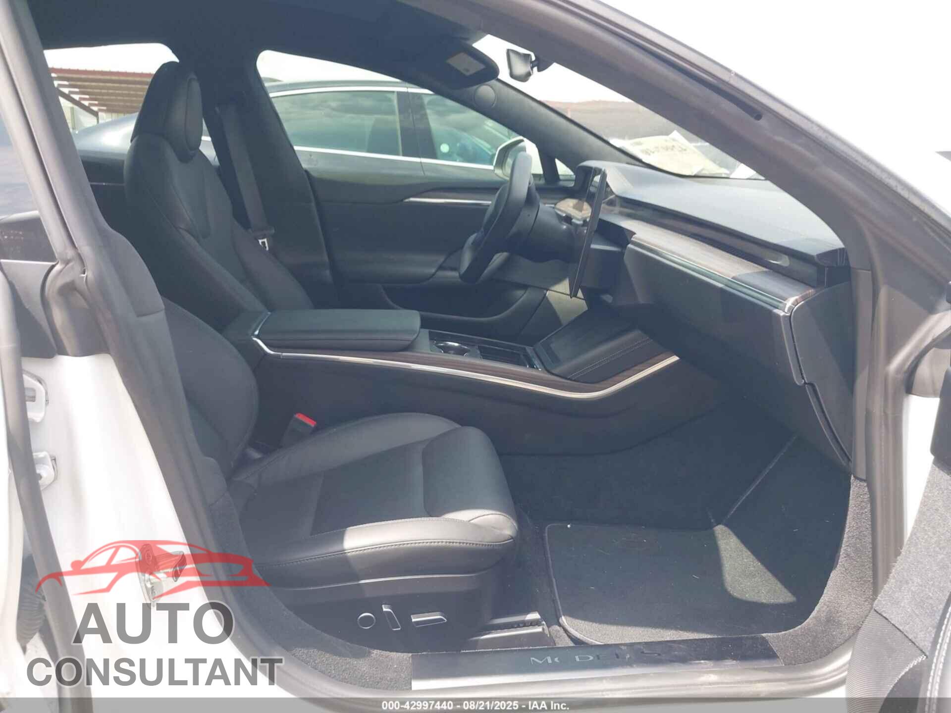 TESLA MODEL S 2023 - 5YJSA1E55PF501073