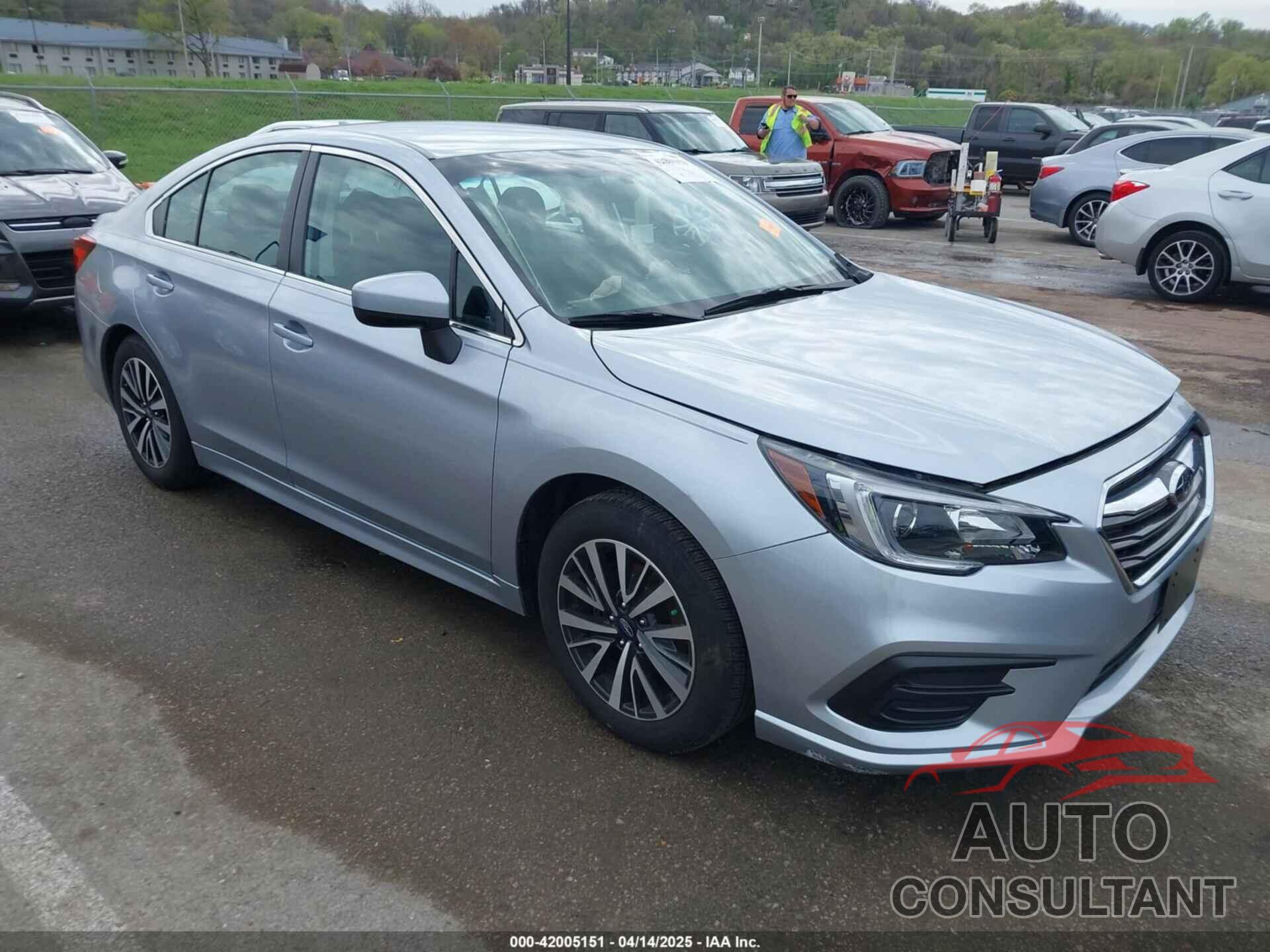 SUBARU LEGACY 2018 - 4S3BNAC69J3040982