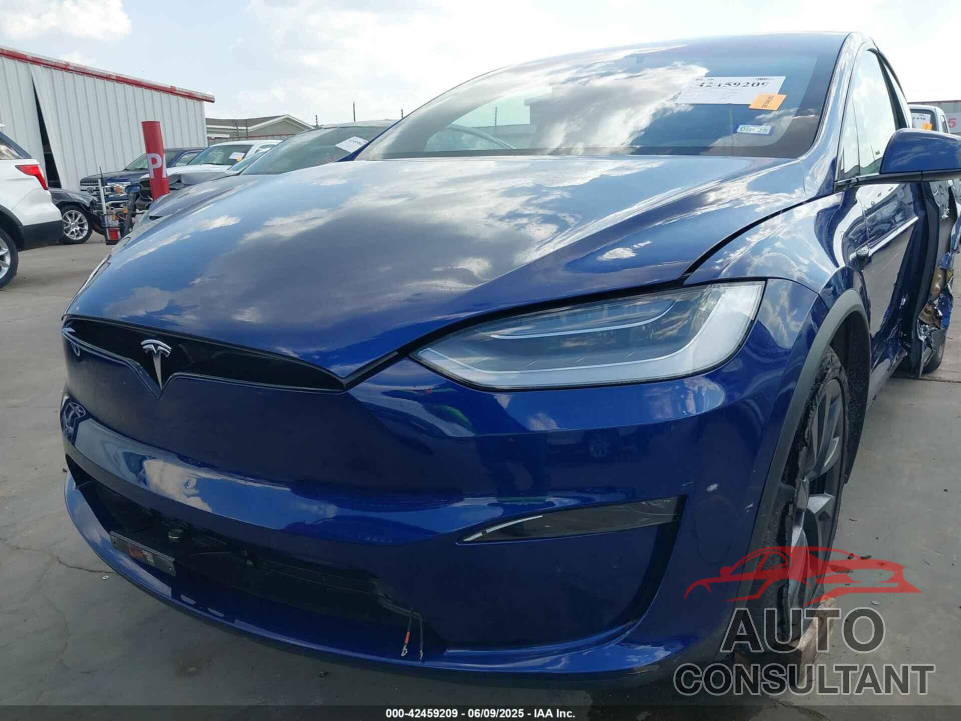 TESLA MODEL X 2022 - 7SAXCAE54NF359105