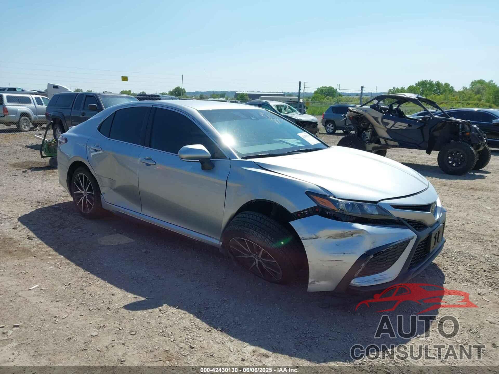 TOYOTA CAMRY 2024 - 4T1G11AK1RU846267