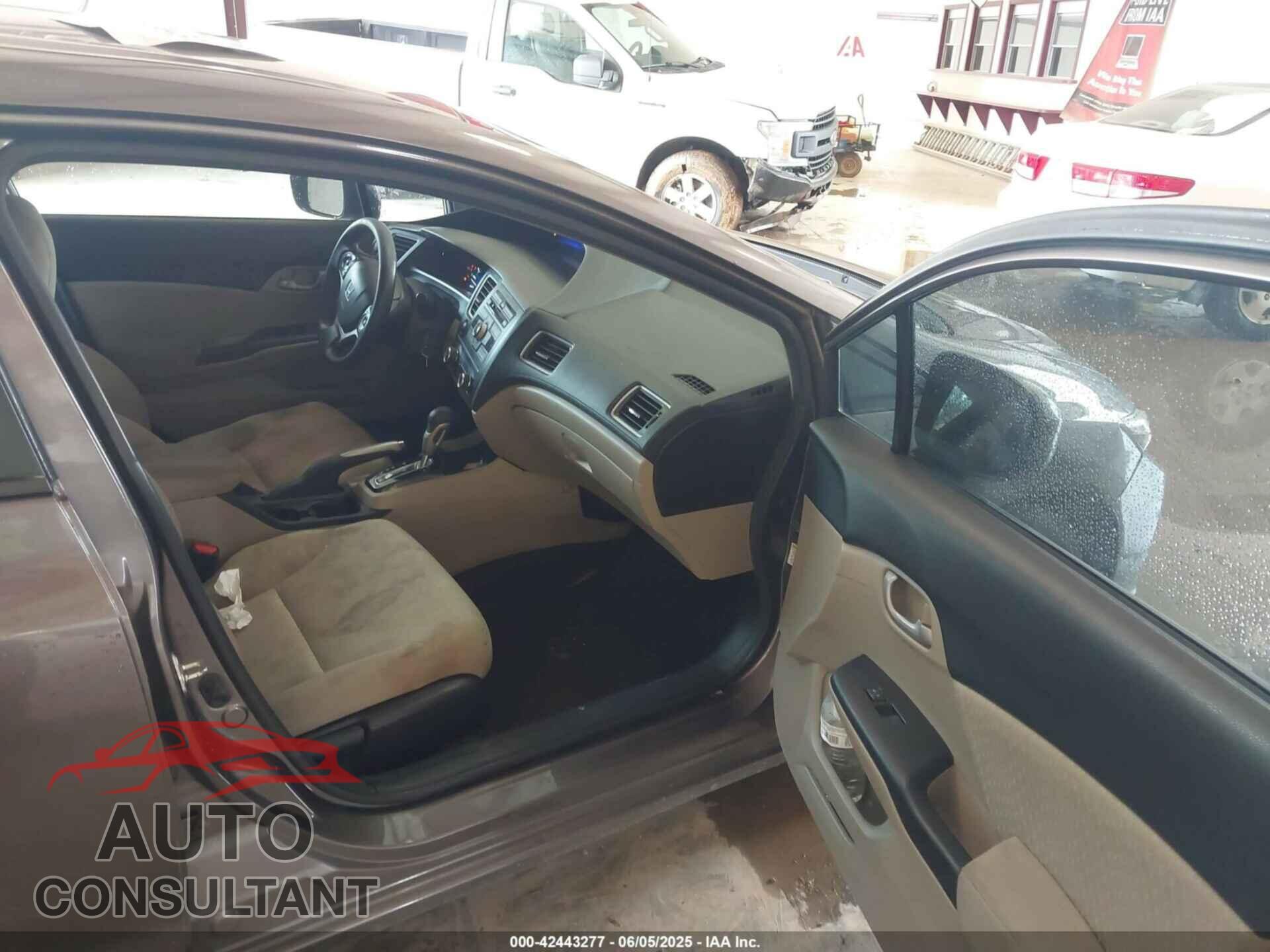 HONDA CIVIC 2014 - 19XFB2F51EE036622