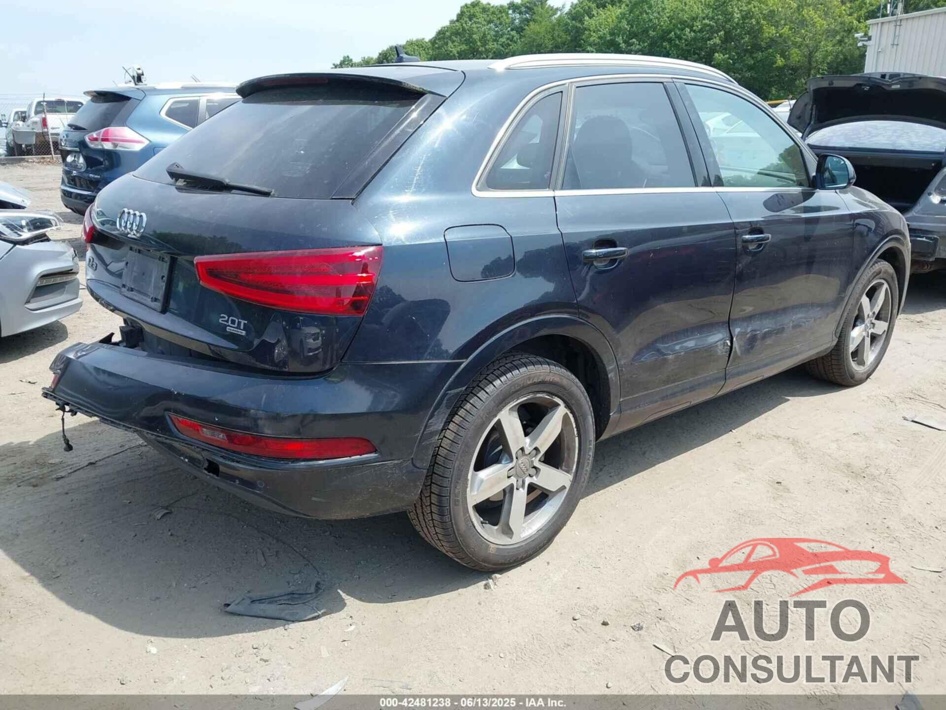 AUDI Q3 2015 - WA1EFCFS6FR004485
