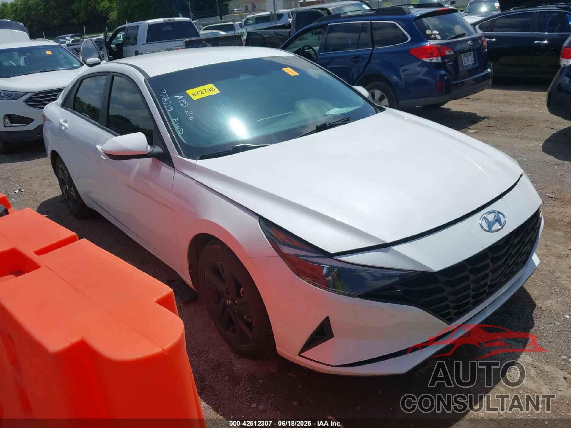 HYUNDAI ELANTRA 2023 - 5NPLM4AG1PH092737