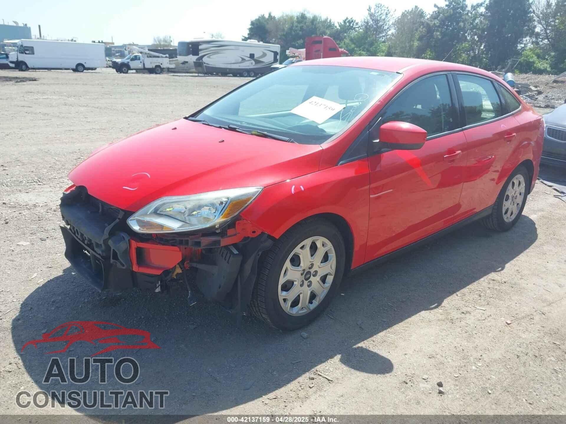 FORD FOCUS 2012 - 1FAHP3F21CL290122