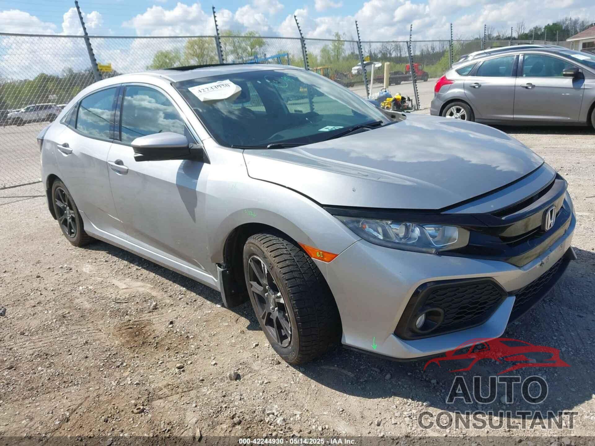 HONDA CIVIC 2018 - SHHFK7H52JU228225