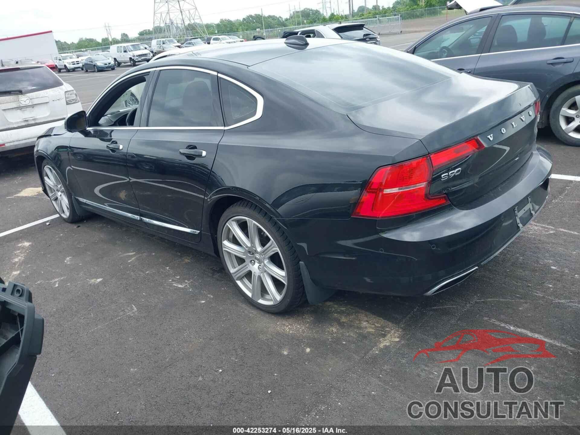 VOLVO S90 2017 - YV1A22ML6H1001569