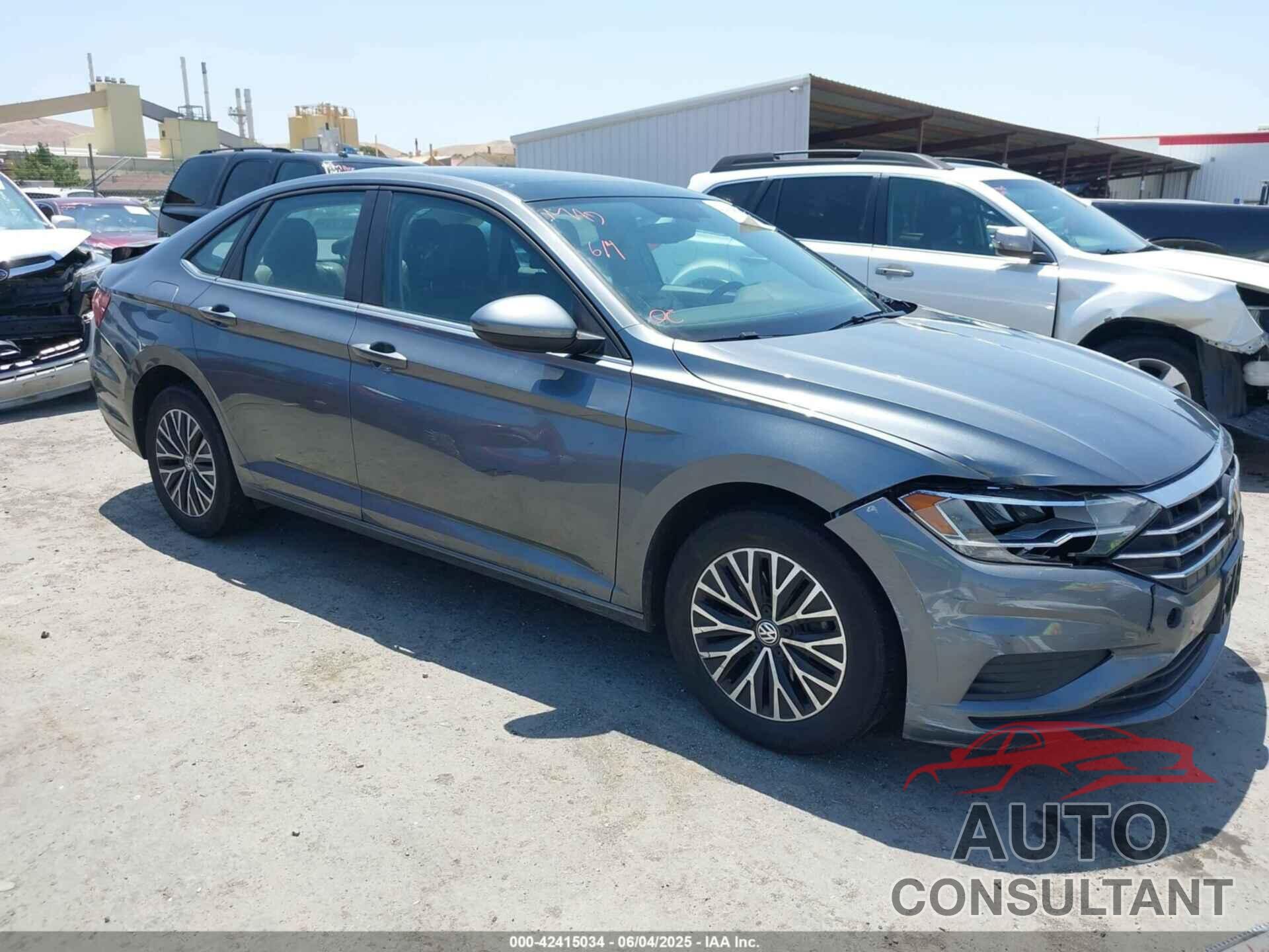 VOLKSWAGEN JETTA 2019 - 3VWC57BU2KM209647