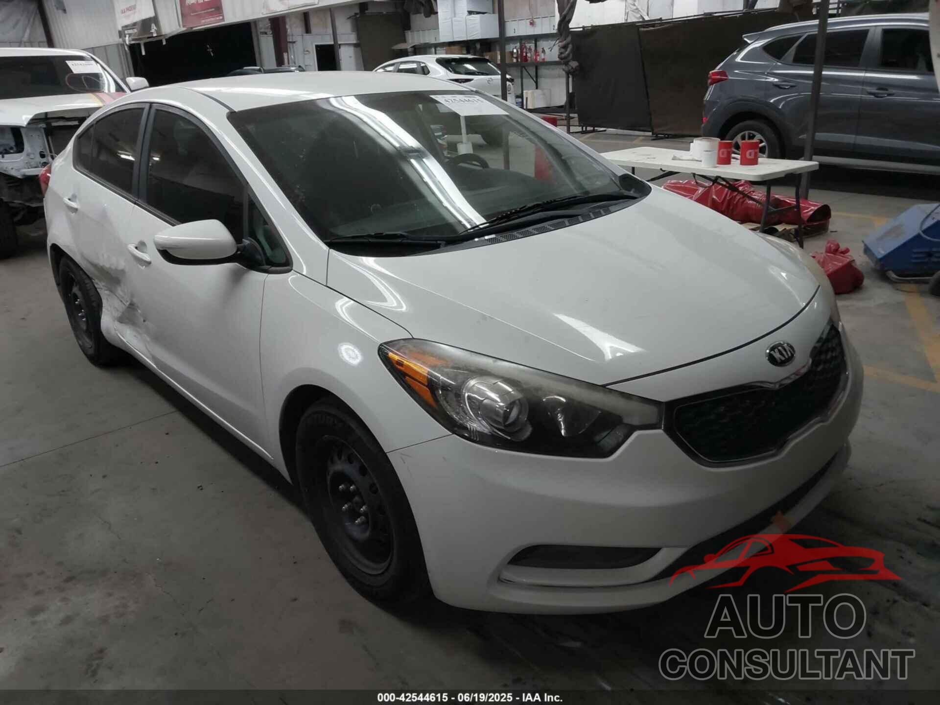 KIA FORTE 2016 - KNAFK4A61G5618159