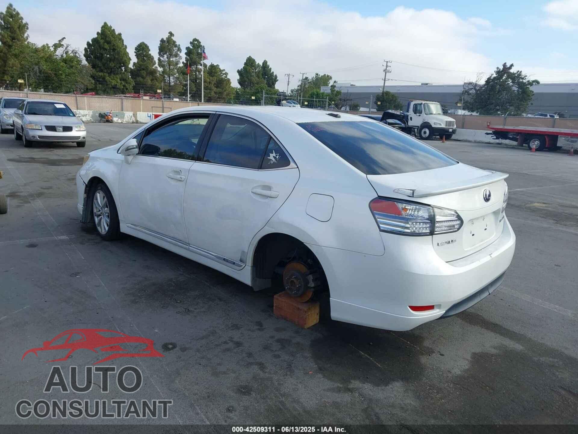 LEXUS HS 250H 2010 - JTHBB1BA5A2022143