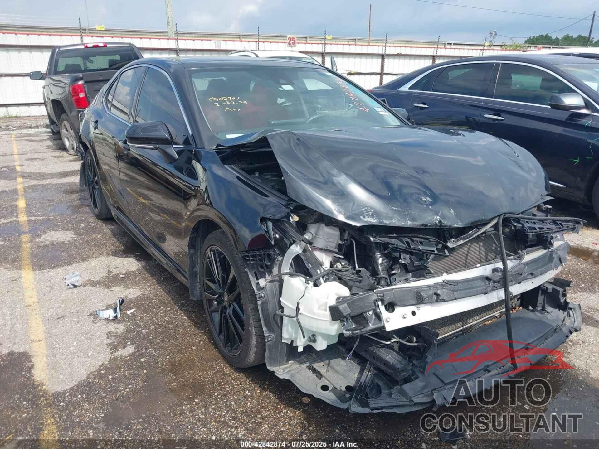 TOYOTA CAMRY 2022 - 4T1K61AKXNU714534