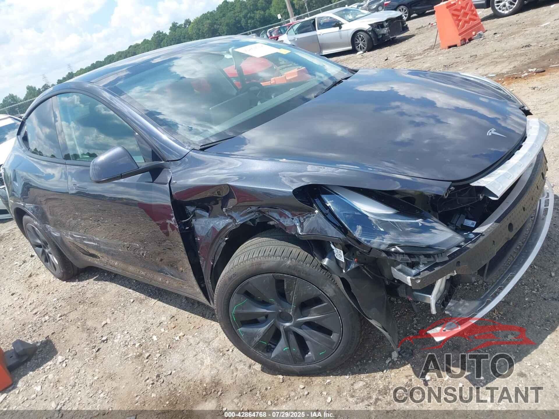 TESLA MODEL Y 2024 - 7SAYGDED2RA310411