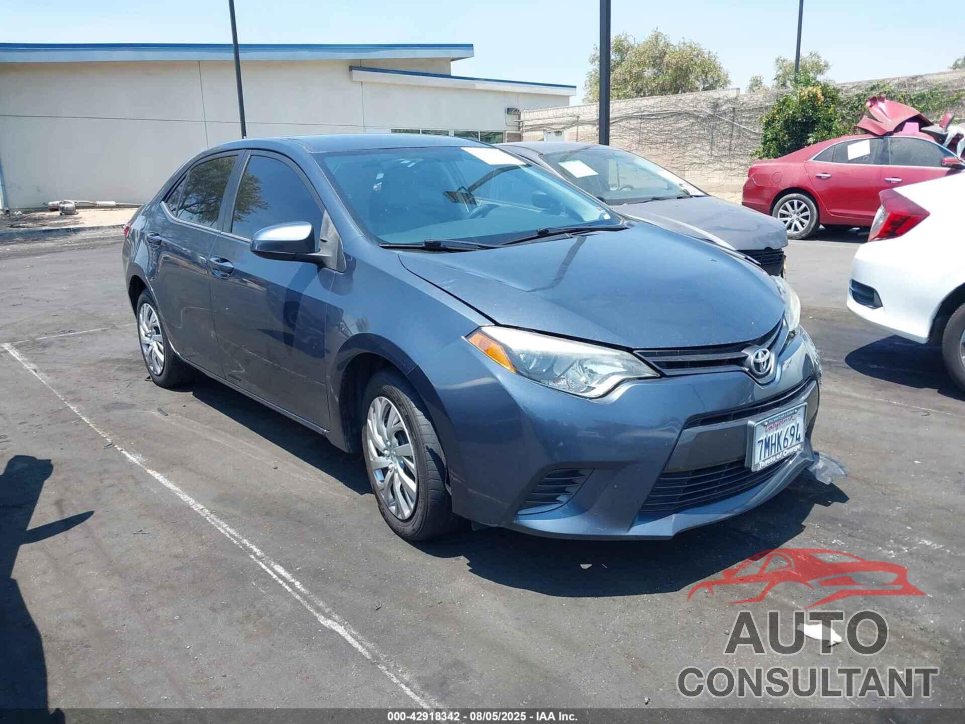 TOYOTA COROLLA 2015 - 5YFBURHE7FP311098