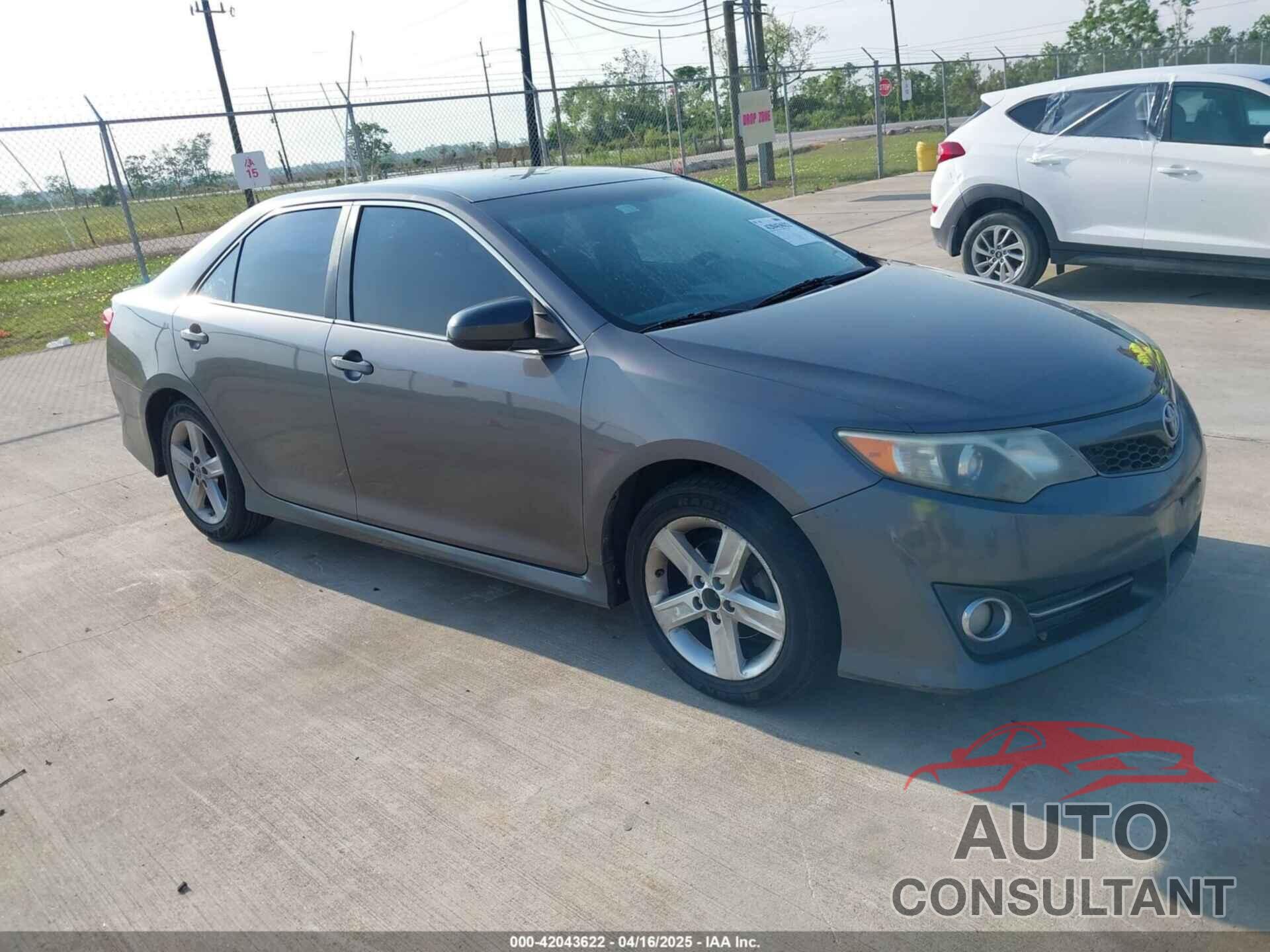 TOYOTA CAMRY 2014 - 4T1BF1FKXEU359728