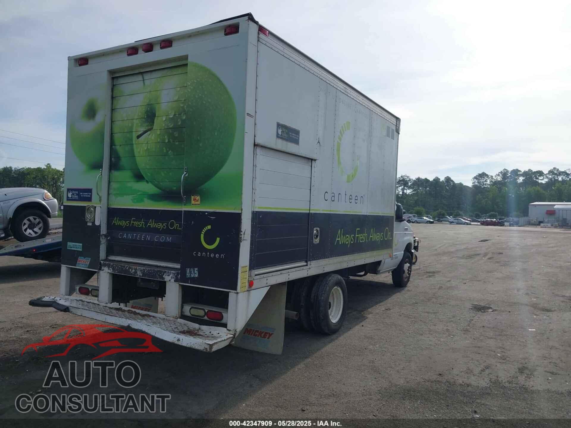 FORD E-450 CUTAWAY 2013 - 1FDXE4FL5DDB32108