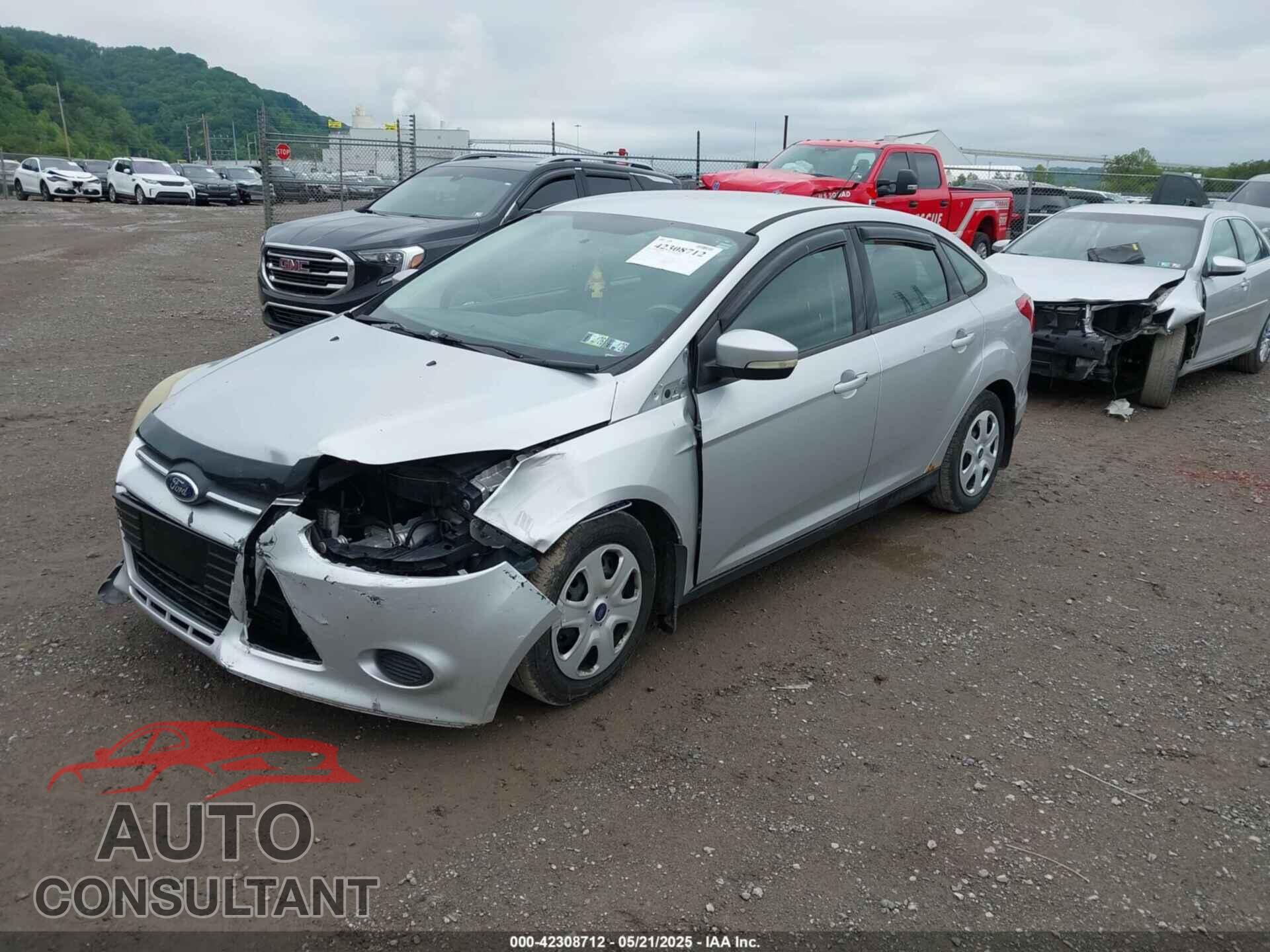 FORD FOCUS 2013 - 1FADP3F25DL113699