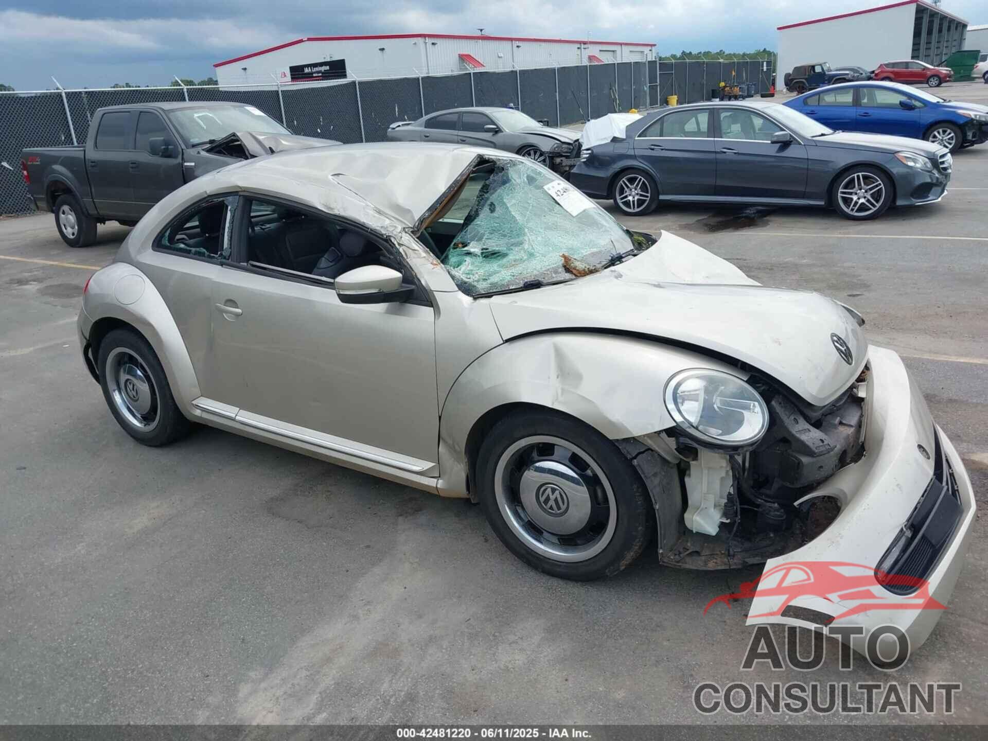 VOLKSWAGEN BEETLE 2012 - 3VWJP7AT1CM646972