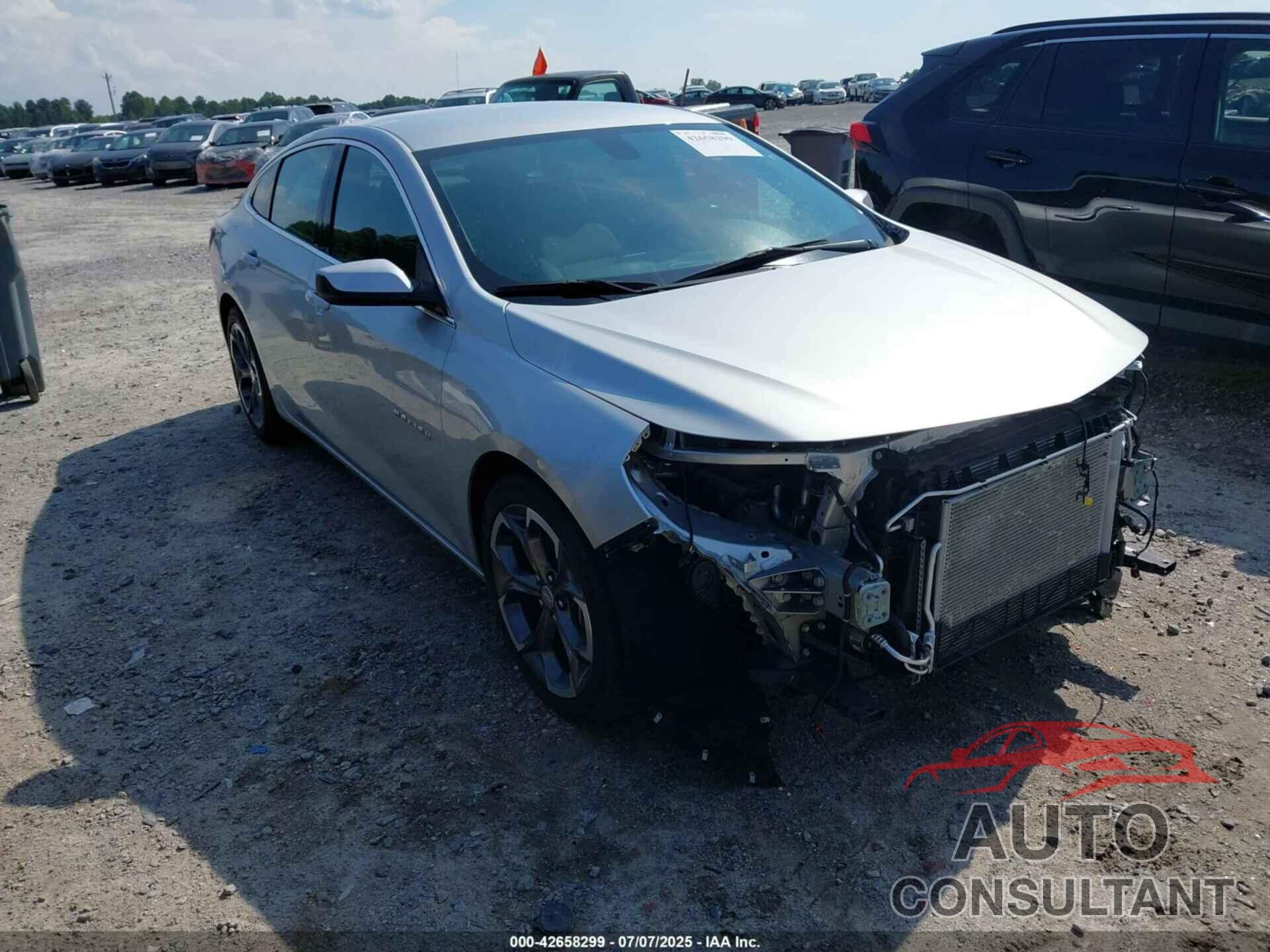 CHEVROLET MALIBU 2020 - 1G1ZD5ST7LF100333