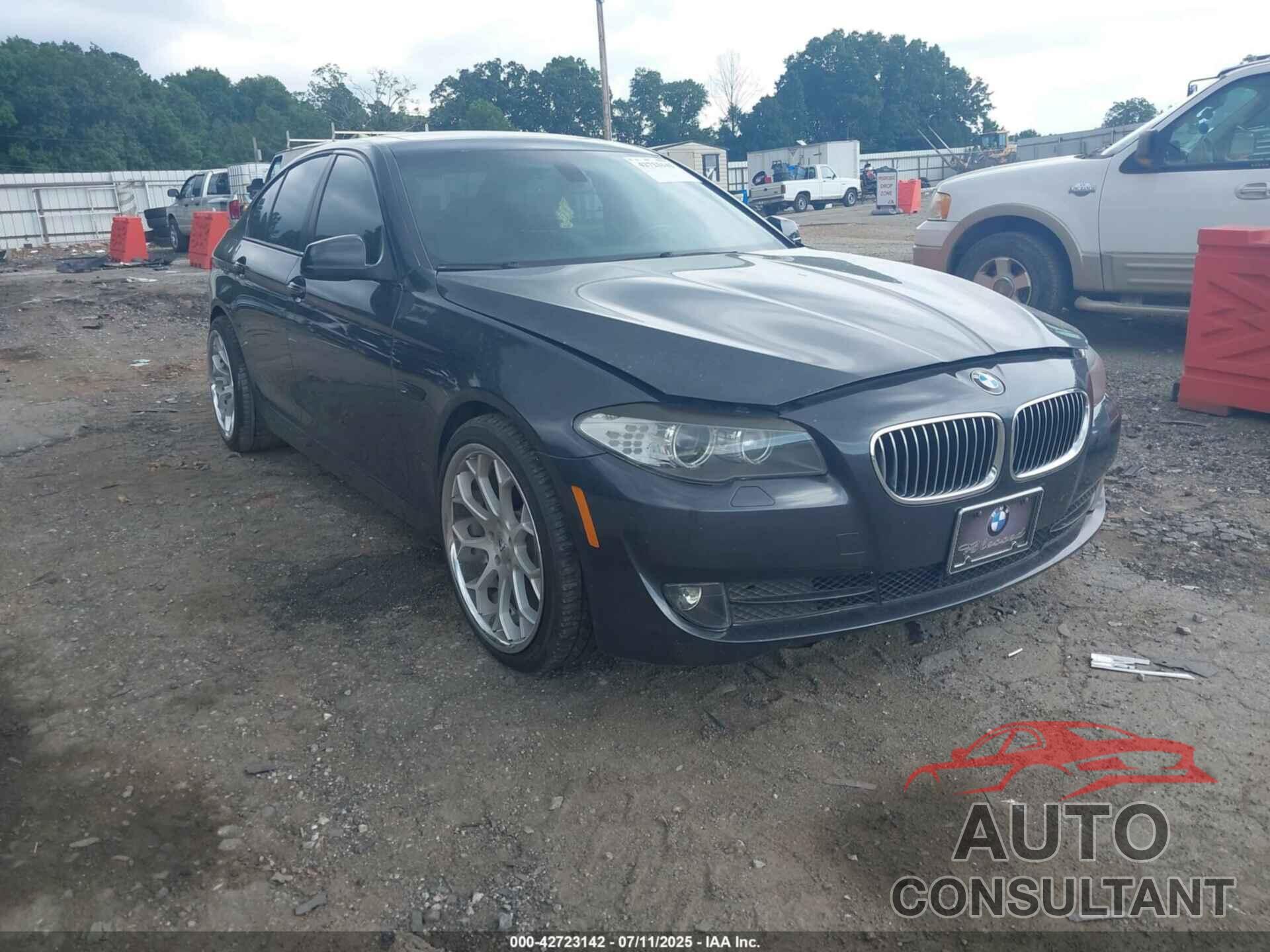 BMW 528I 2011 - WBAFR1C52BC260394