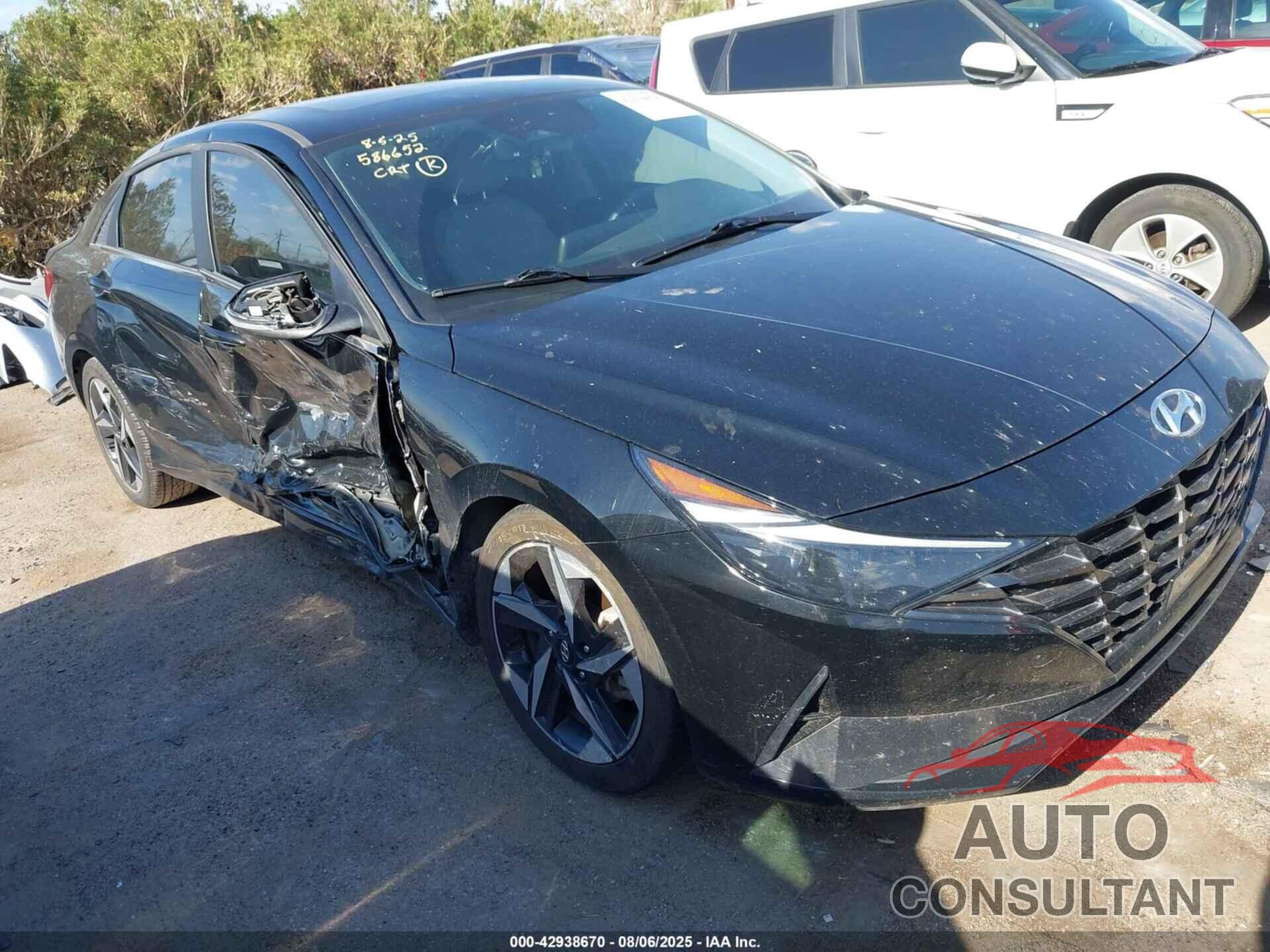 HYUNDAI ELANTRA 2022 - KMHLP4AG0NU218477