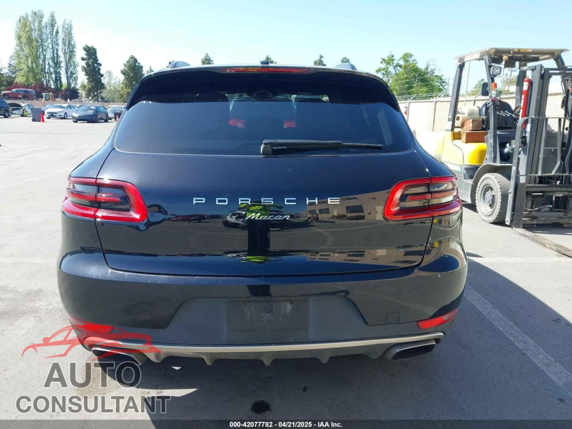 PORSCHE MACAN 2017 - WP1AA2A59HLB83303