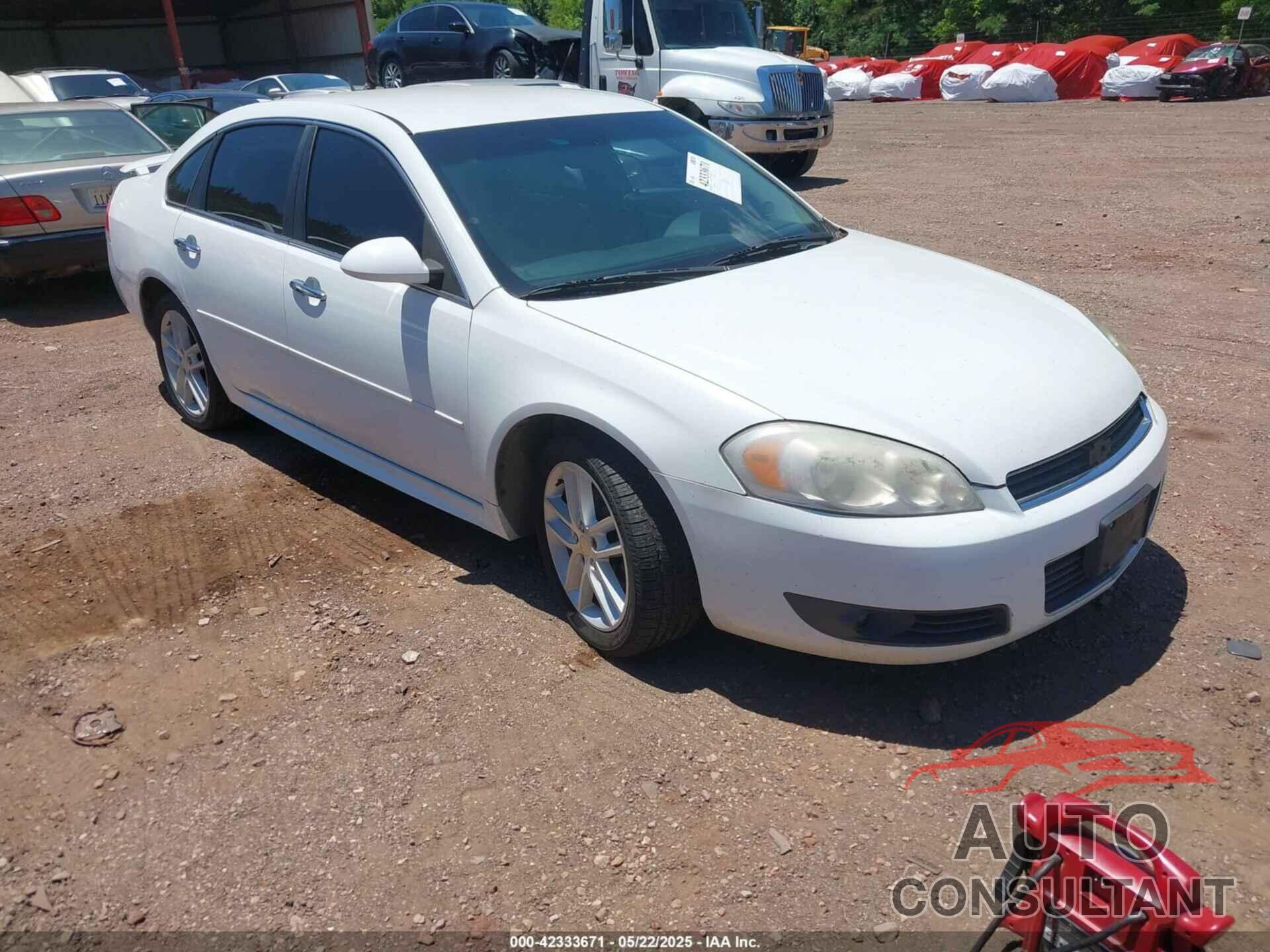 CHEVROLET IMPALA 2011 - 2G1WC5EM9B1174093