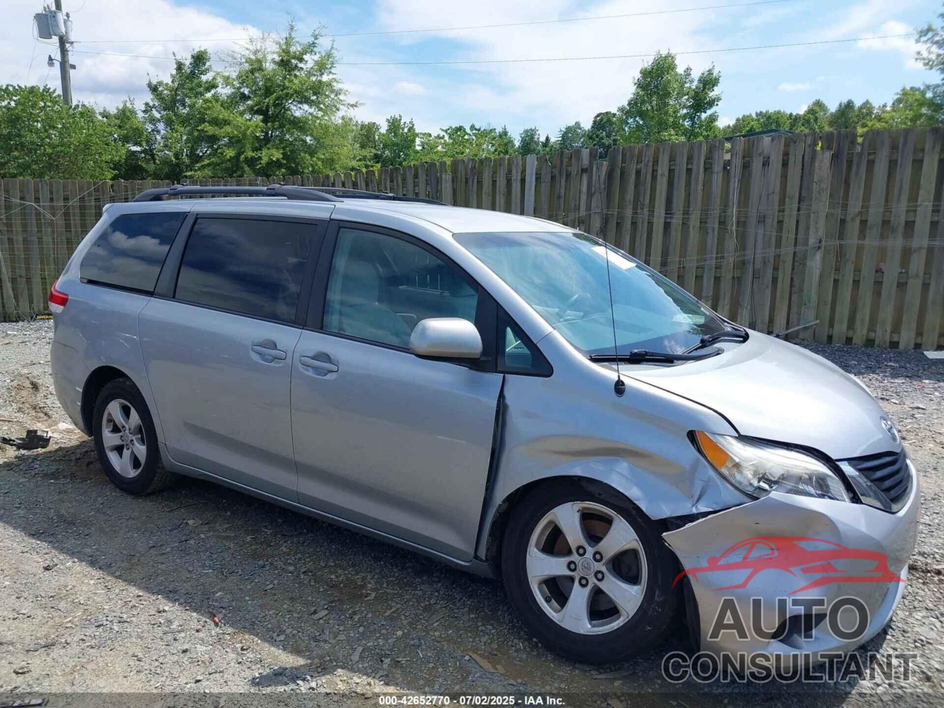 TOYOTA SIENNA 2014 - 5TDKK3DC4ES511305