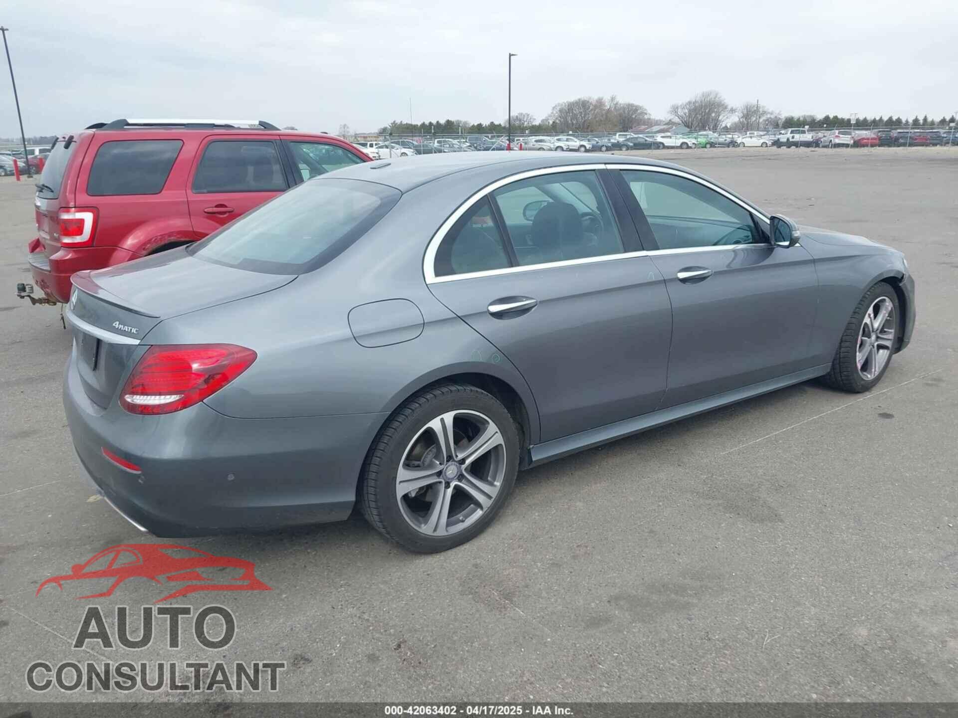 MERCEDES-BENZ E 300 2017 - WDDZF4KB1HA128626