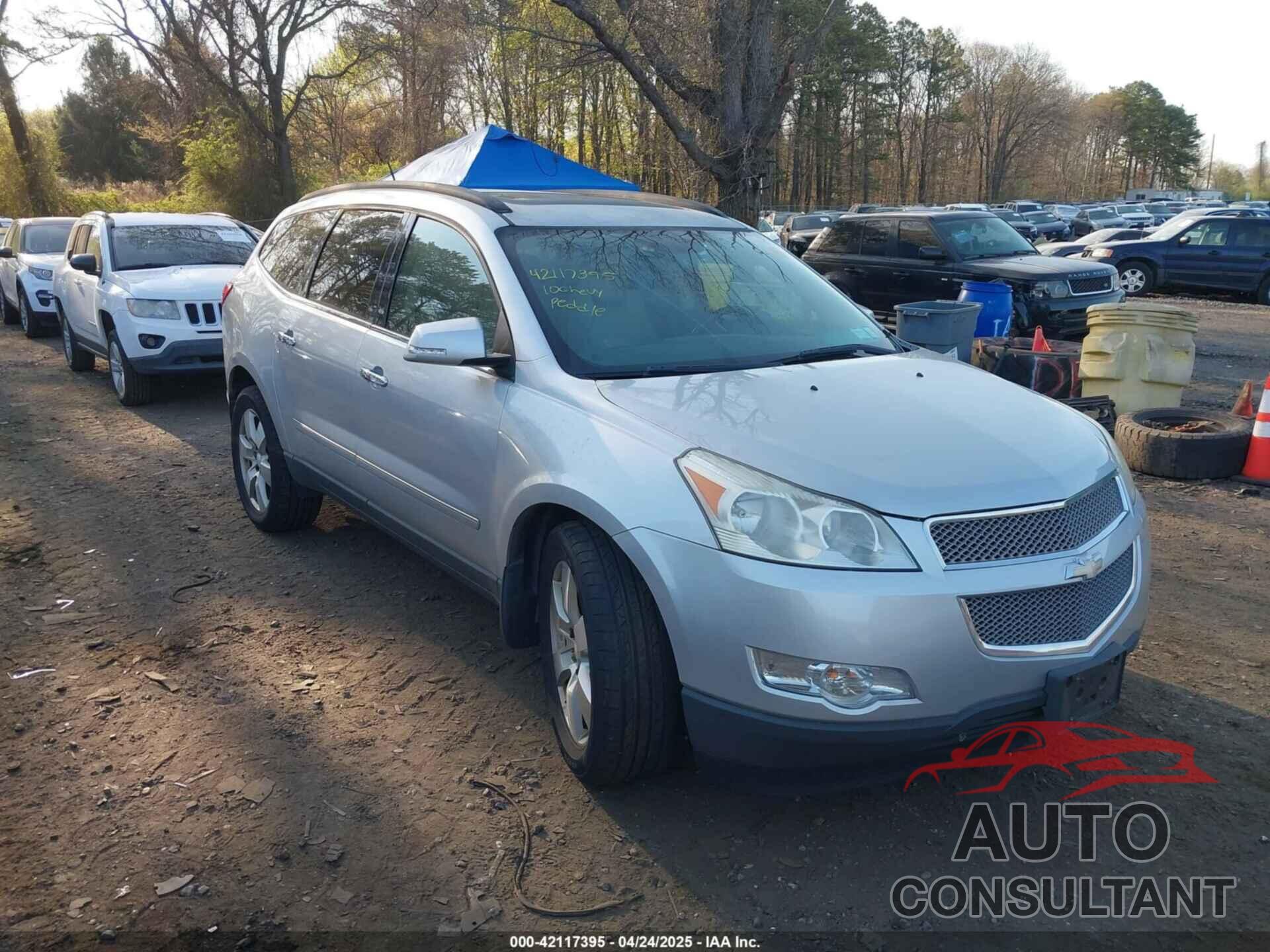 CHEVROLET TRAVERSE 2010 - 1GNLVHED4AJ232242