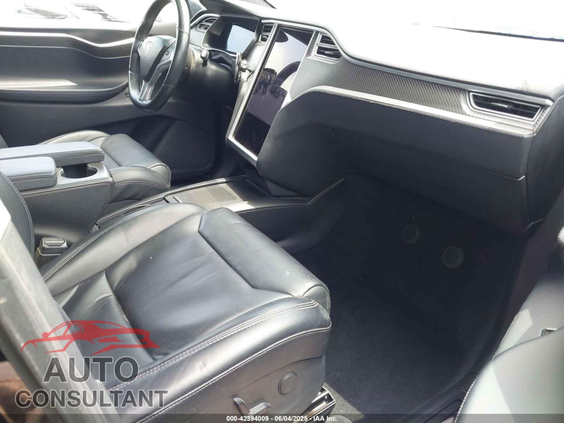 TESLA MODEL X 2017 - 5YJXCBE24HF078435