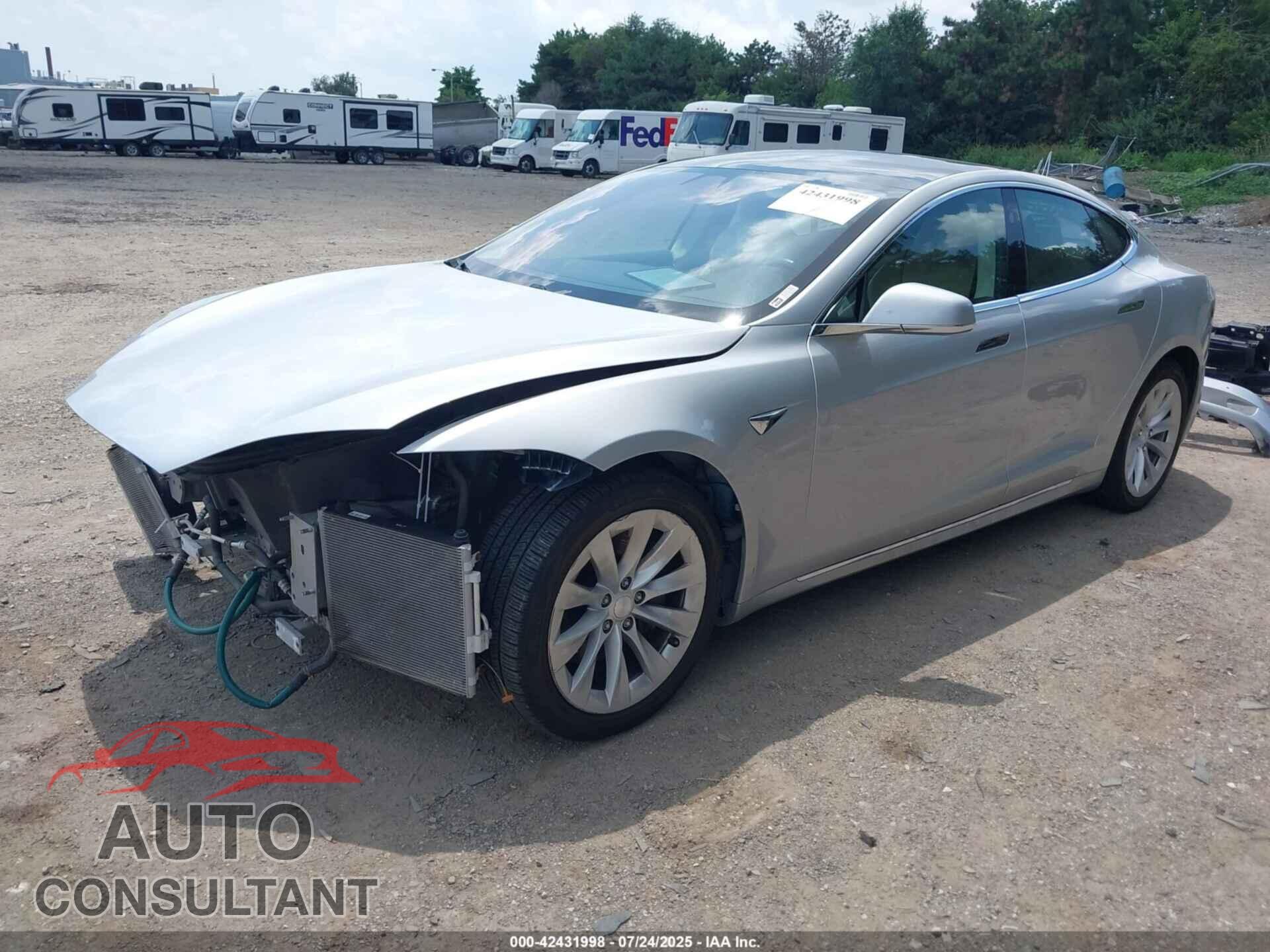 TESLA MODEL S 2017 - 5YJSA1E25HF198609
