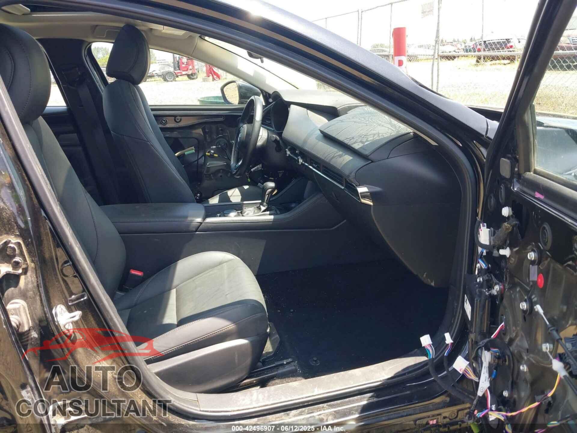 MAZDA MAZDA3 2024 - 3MZBPACM5RM415895