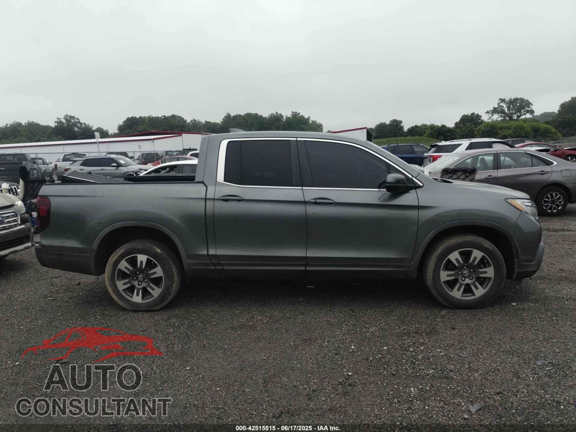 HONDA RIDGELINE 2017 - 5FPYK3F58HB006571
