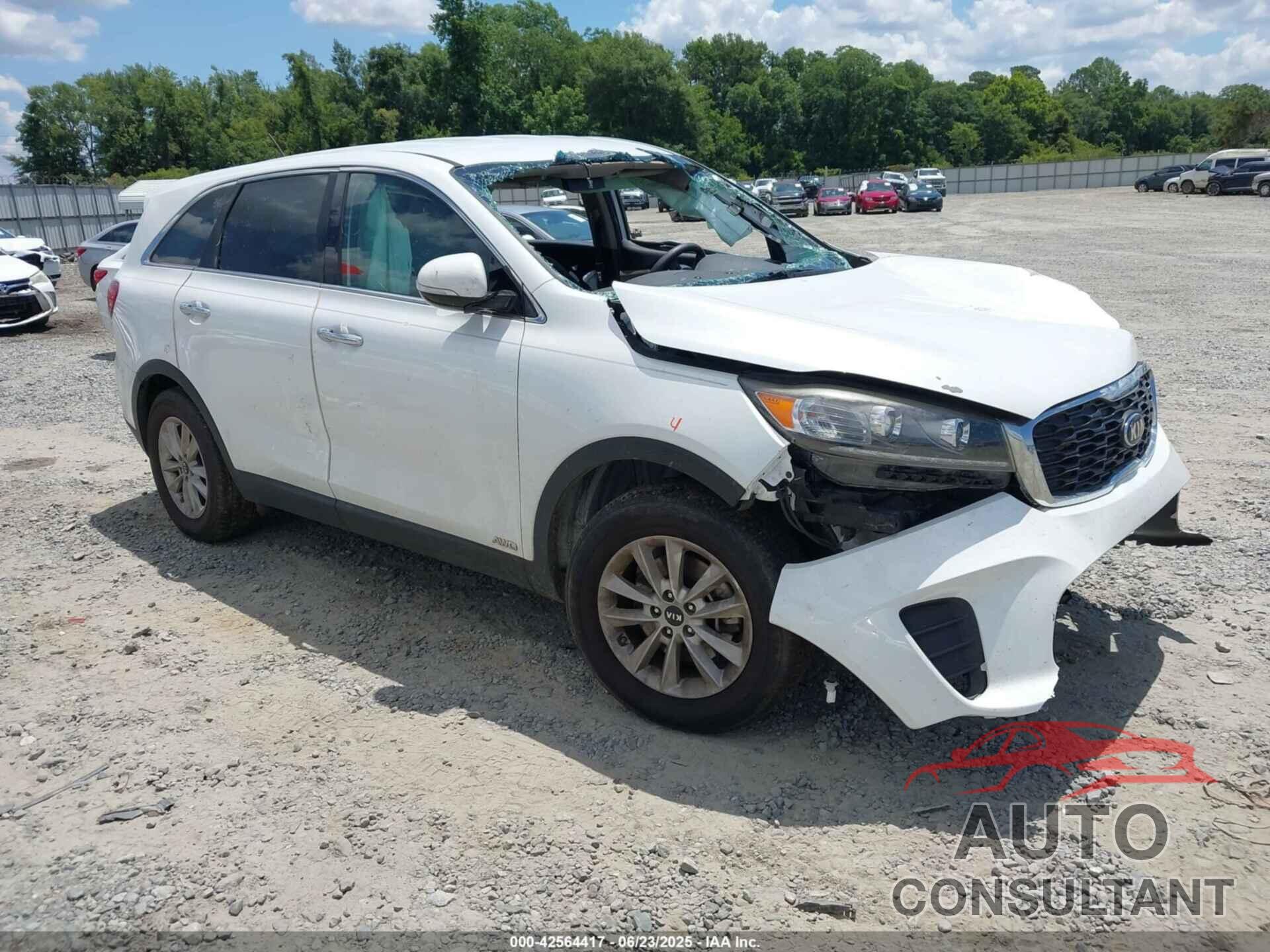 KIA SORENTO 2019 - 5XYPGDA57KG567654