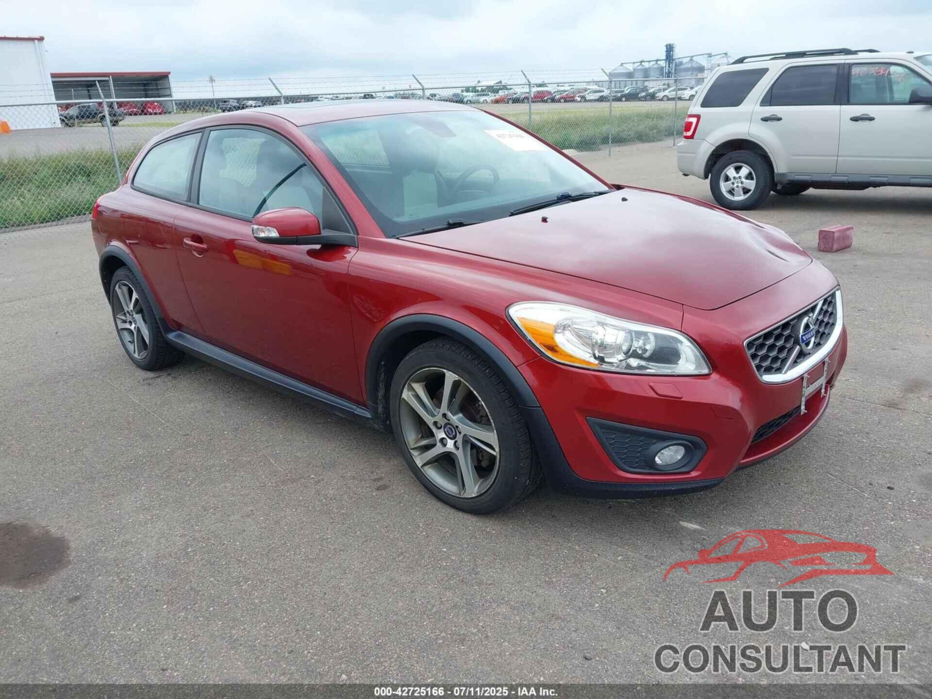 VOLVO C30 2013 - YV1672MK7D2306663