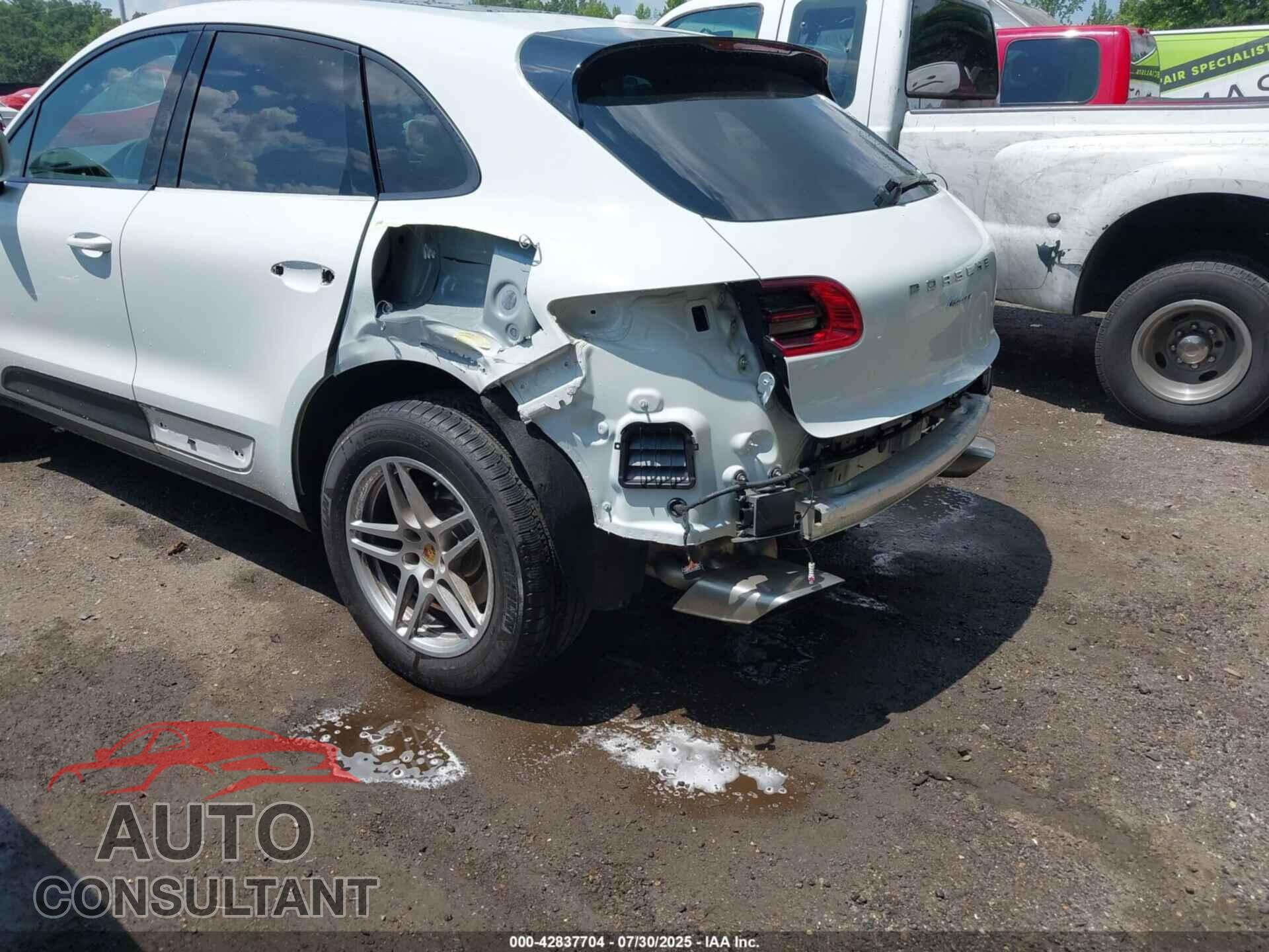 PORSCHE MACAN 2018 - WP1AA2A55JLB07714