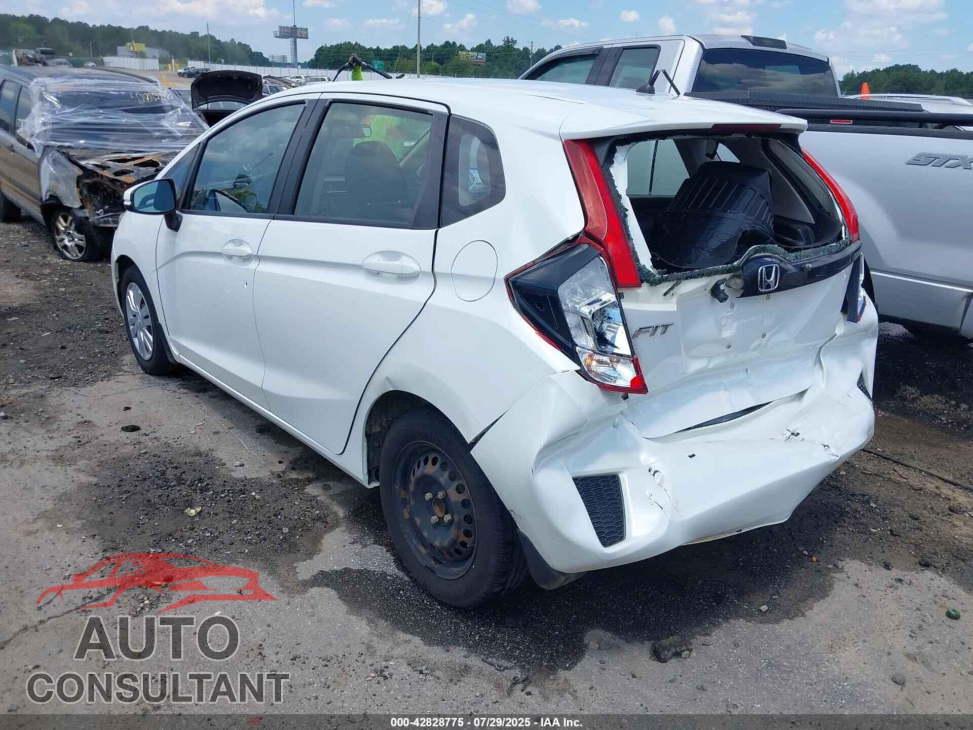 HONDA FIT 2017 - JHMGK5H59HS007761
