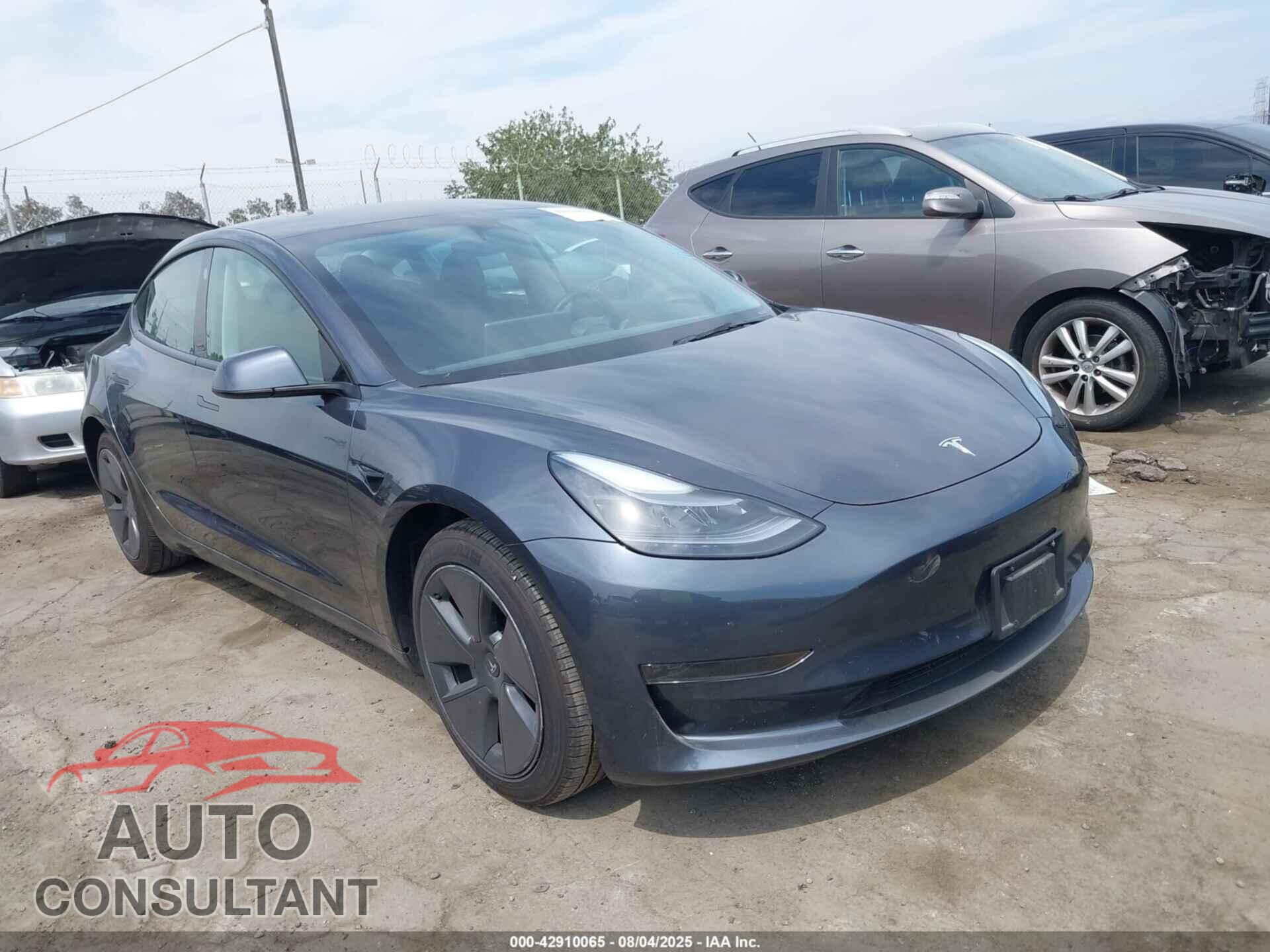 TESLA MODEL 3 2023 - 5YJ3E1EA9PF624736