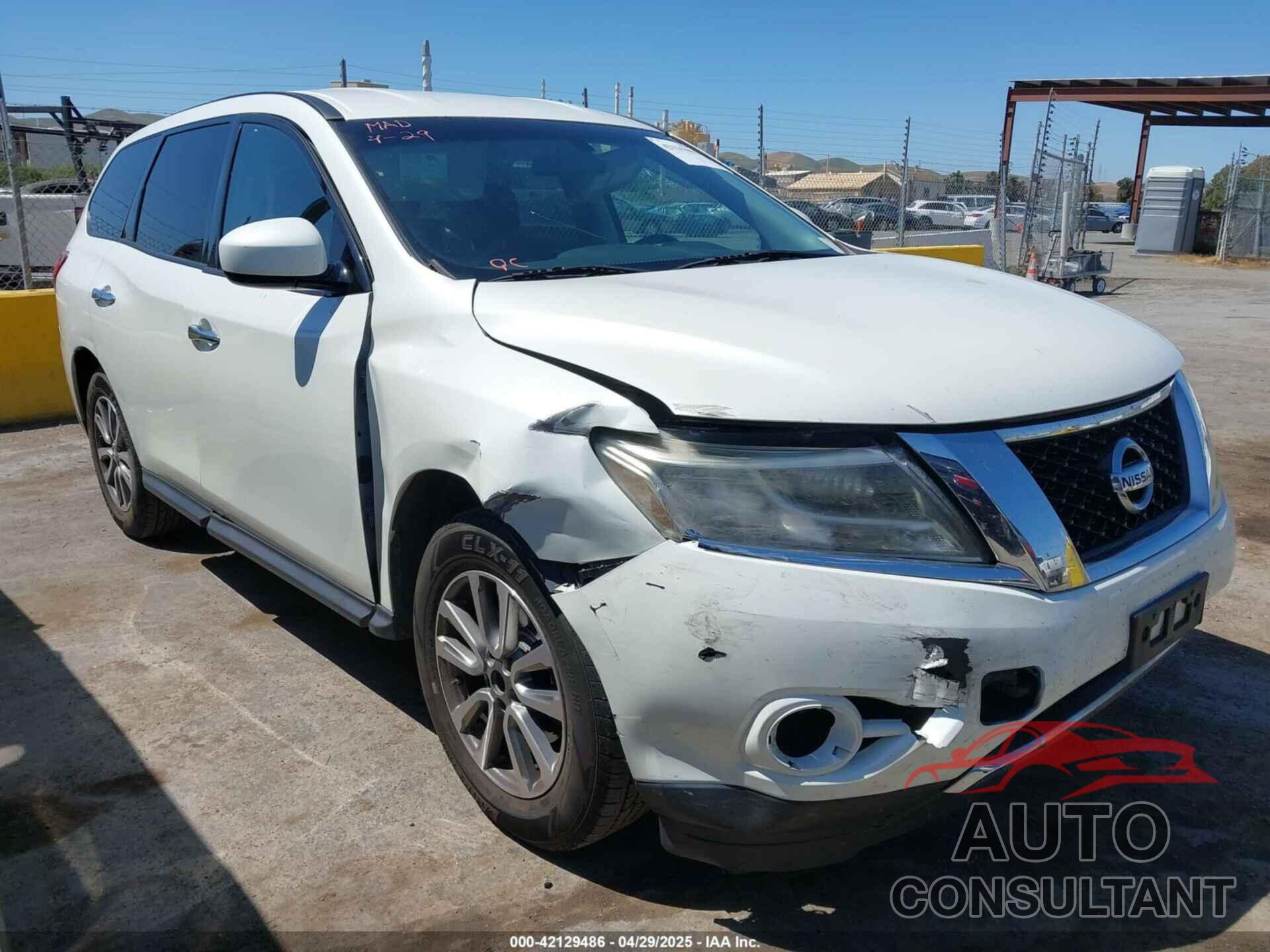NISSAN PATHFINDER 2015 - 5N1AR2MN4FC642123