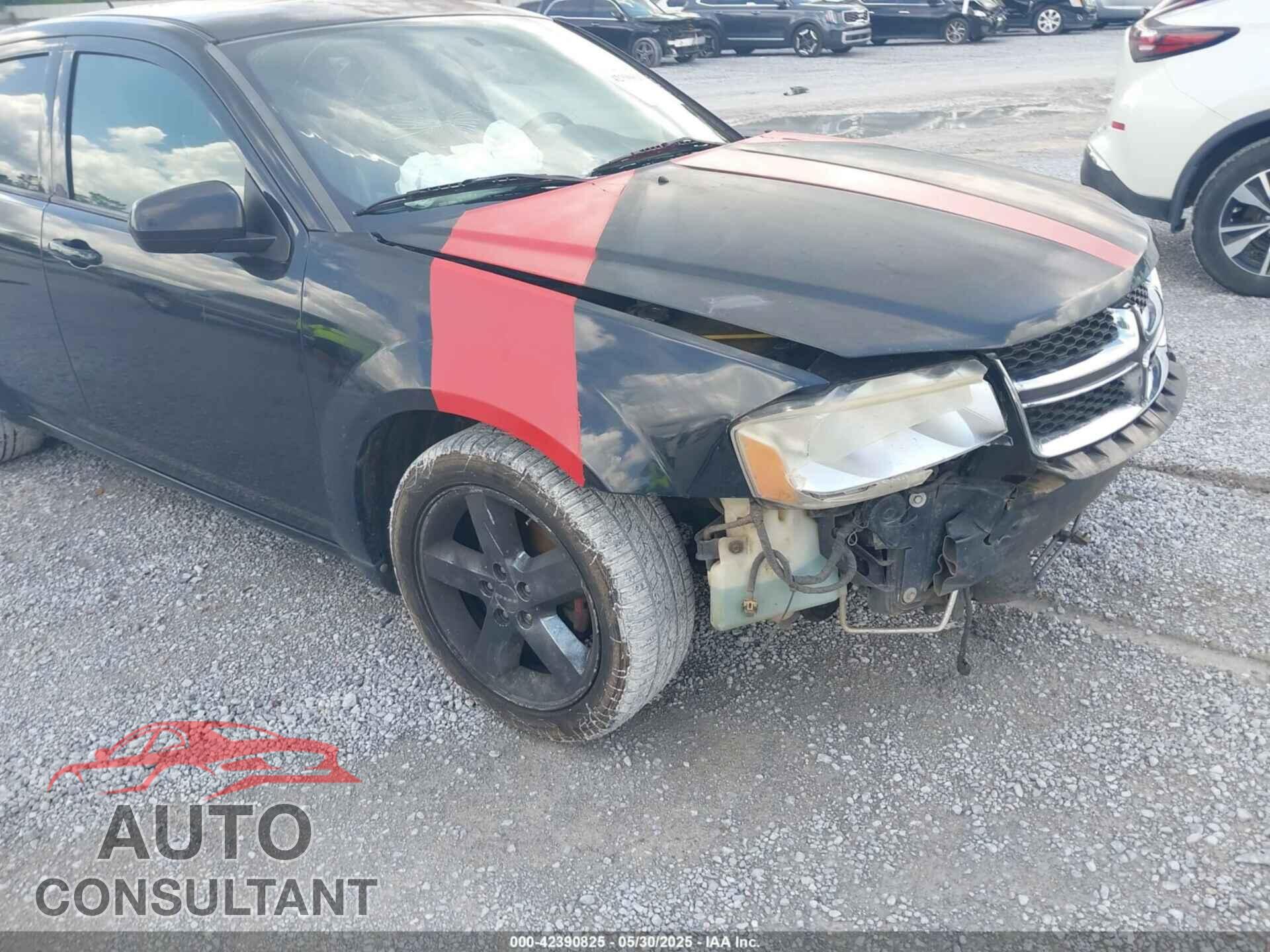 DODGE AVENGER 2011 - 1B3BD2FG1BN506943