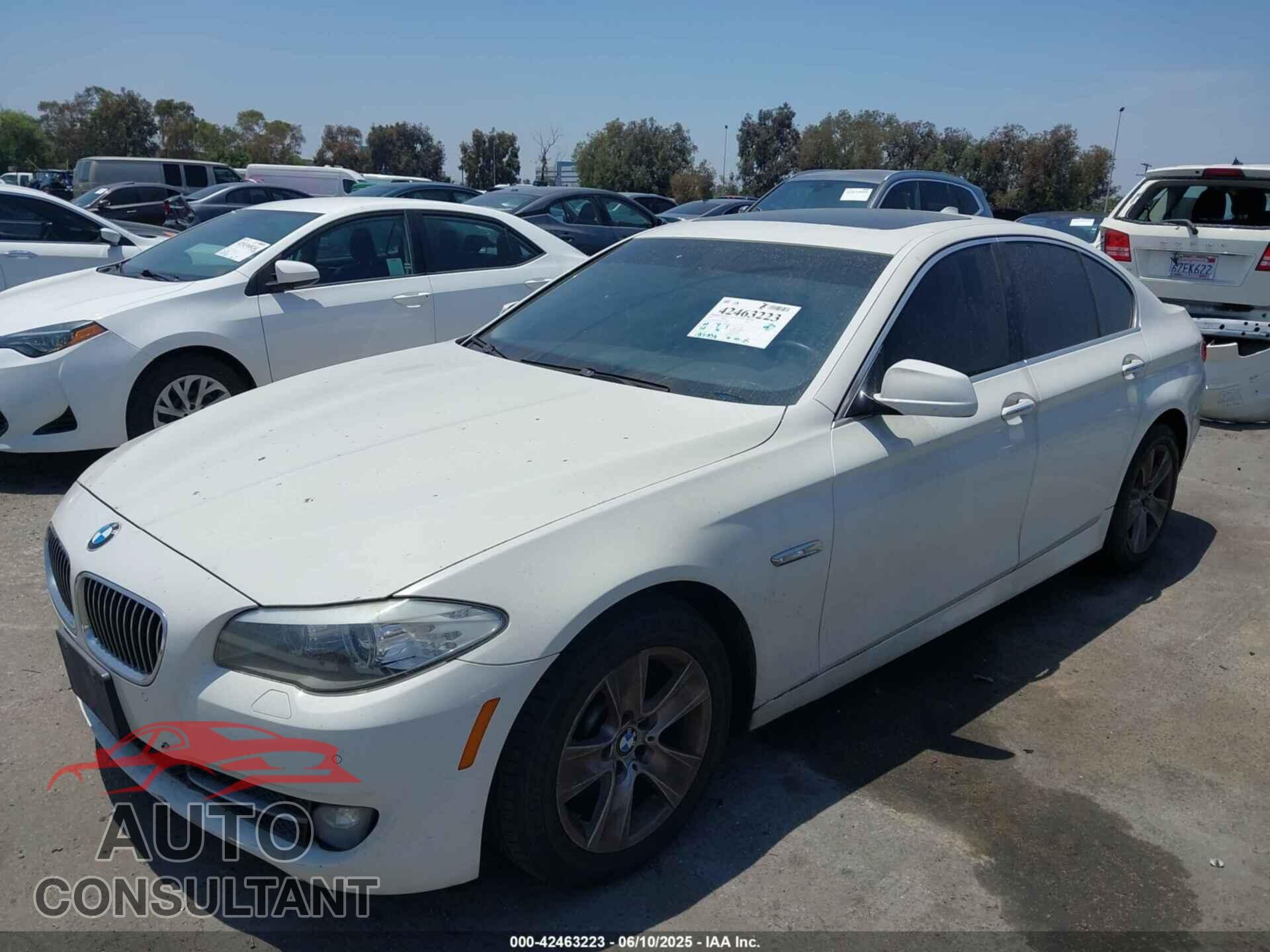 BMW 528I 2012 - WBAXG5C56CDX04843