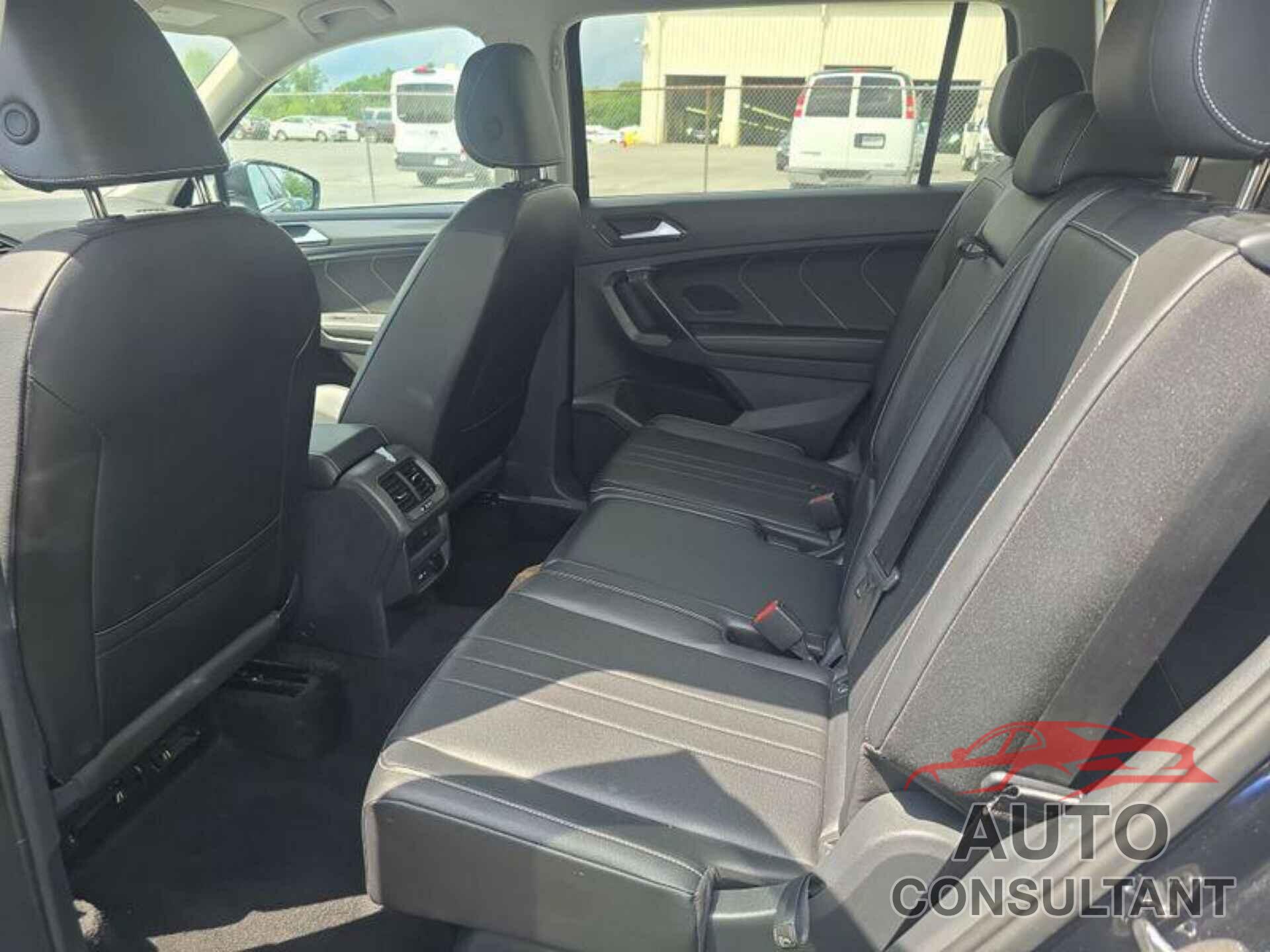 VOLKSWAGEN TIGUAN 2024 - 3VV3B7AXXRM097540
